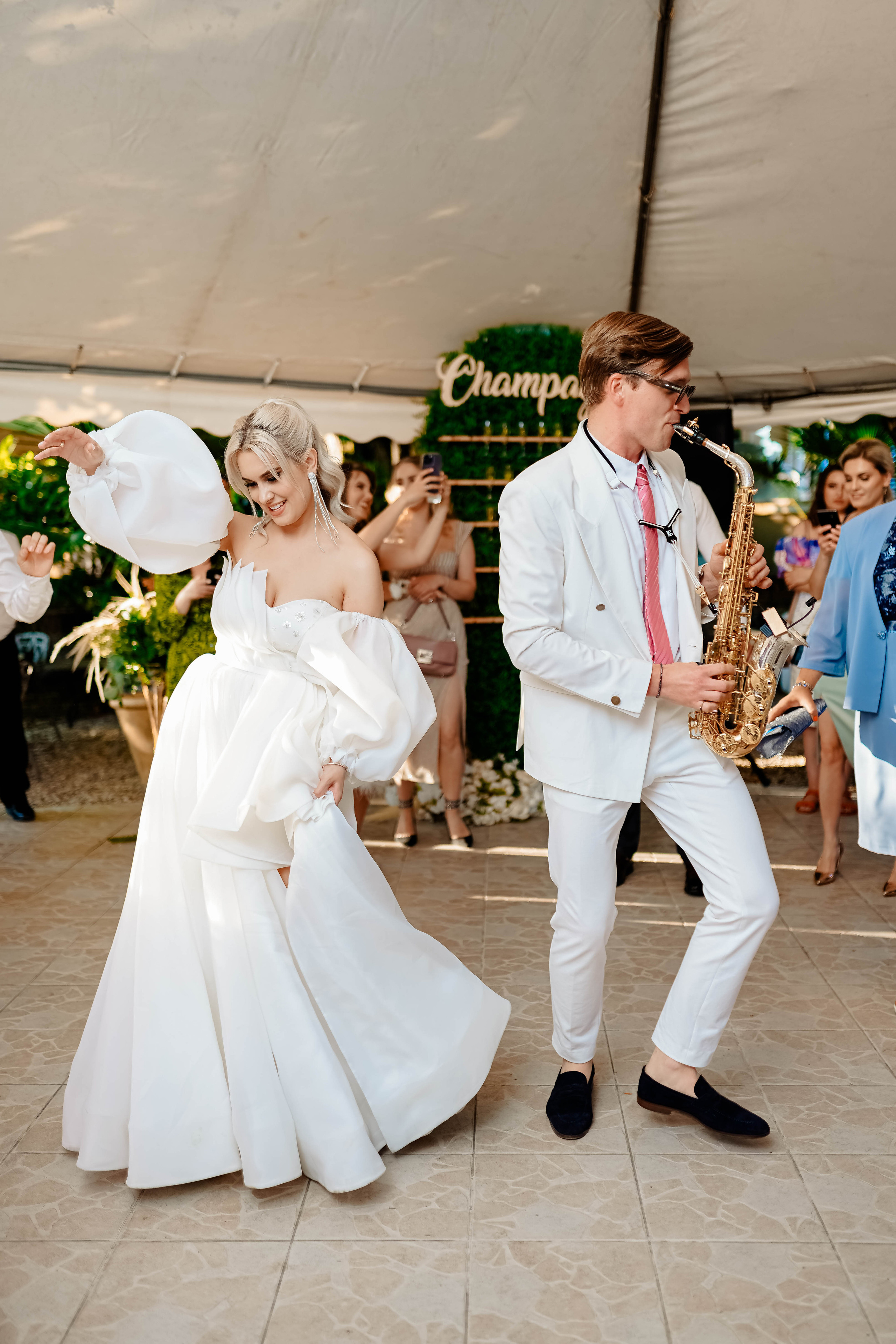 Wedding N&E. Https://www.instagram.com/grosu.photography?igsh=MTR6Y2xobGw1ZTluZg%3D%3D&utm_source=qr