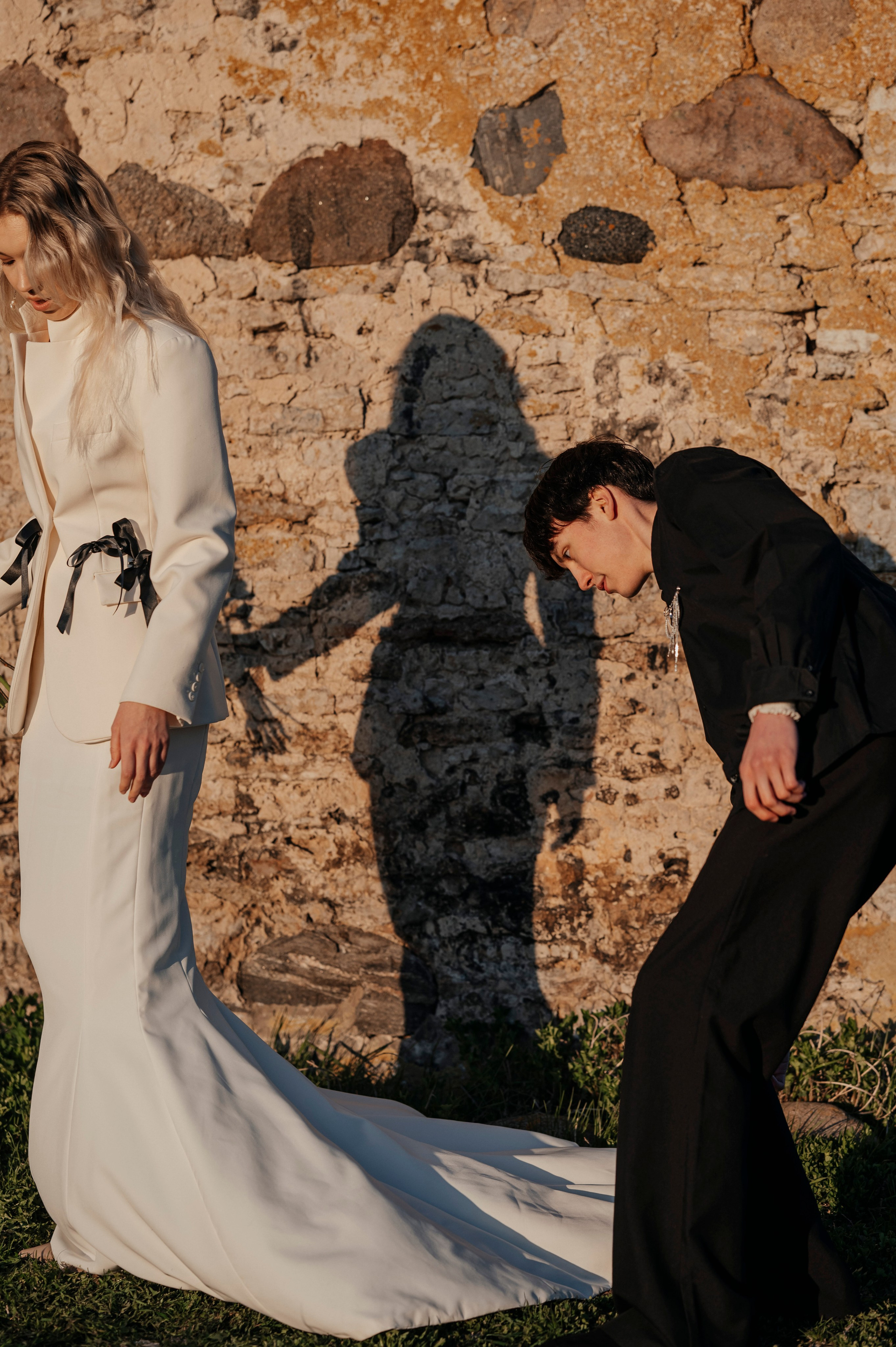 В замке у моря. Фотограф Таллинн — свадьба |семья | lovestory