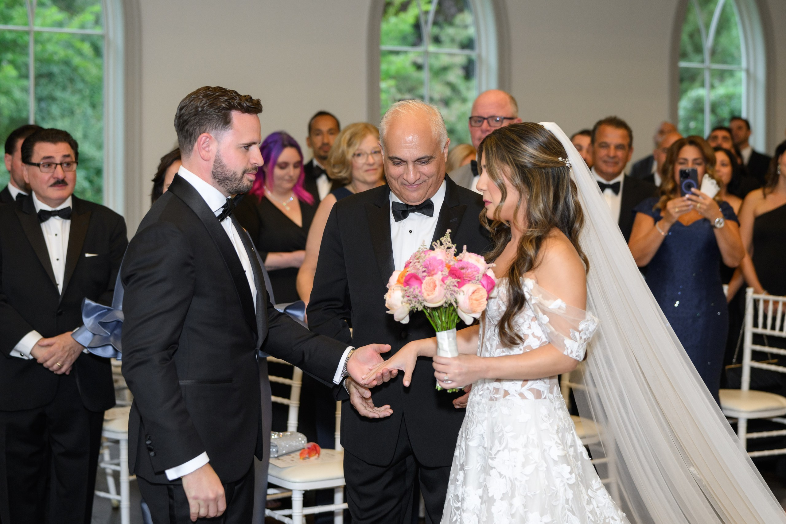 Arianeh & Michael, Park Chateau. Wedding Photo & Video