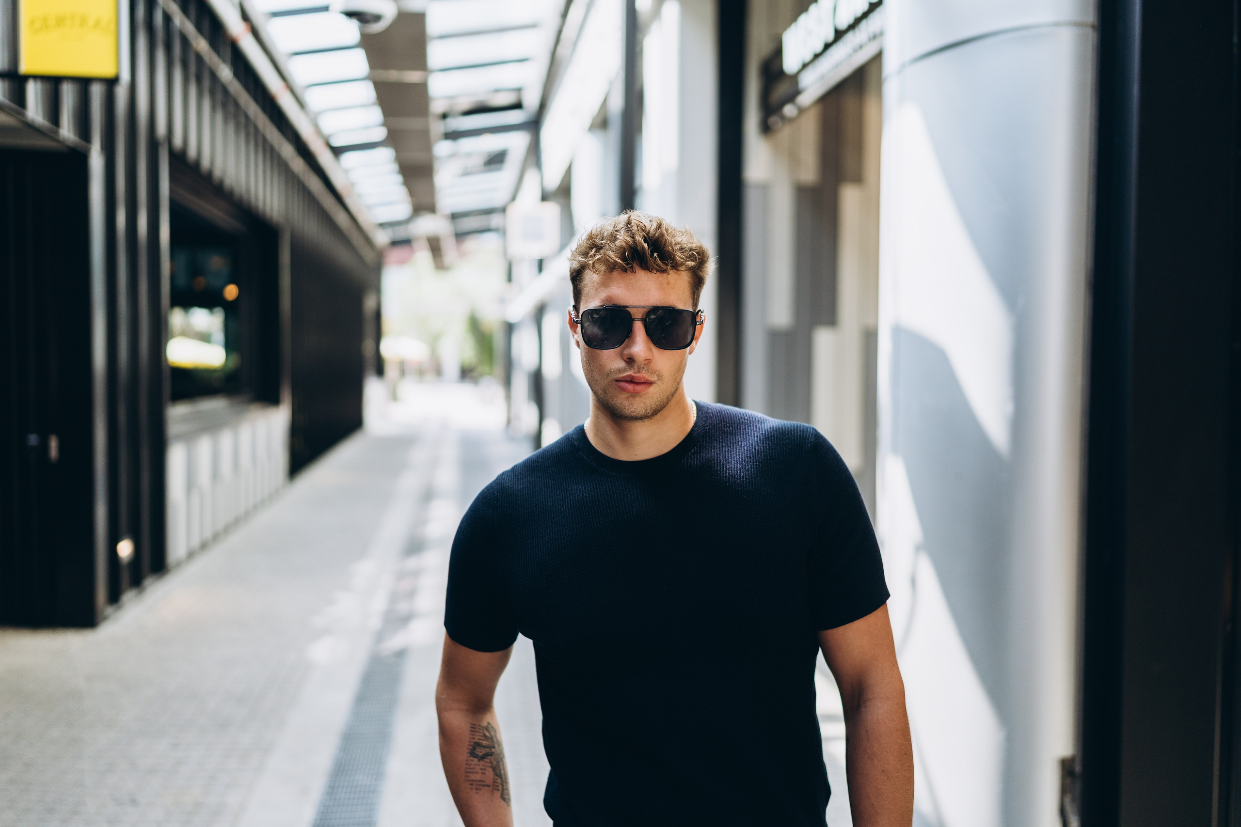 Anton NHL. Calgary Wedding & Lifestyle Photographer — Yevhen Polishchuk