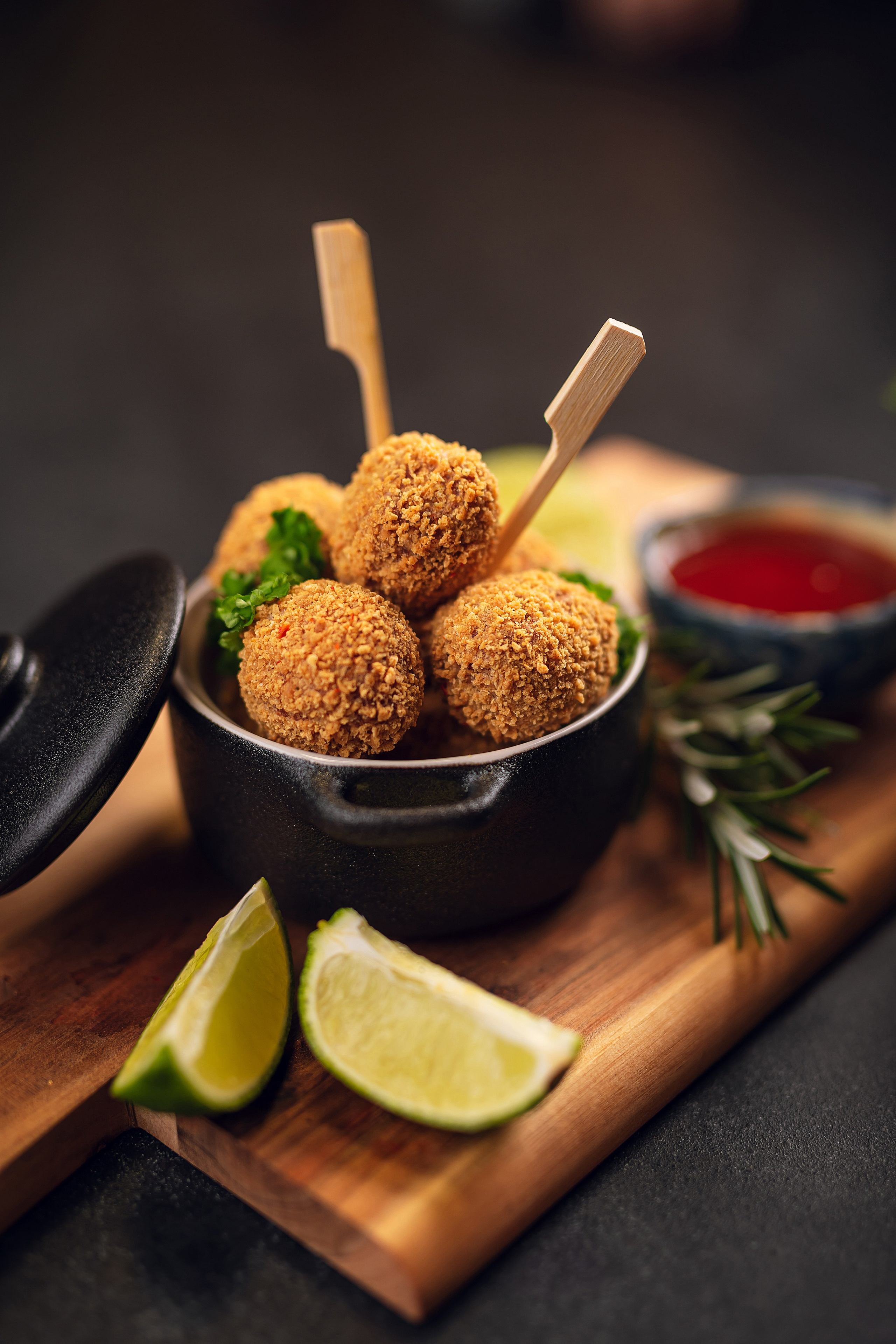 Amber Fish. Fotogrāfs Rīgā. Gīmenes, individuālās un dažādu produktu fotosesijas