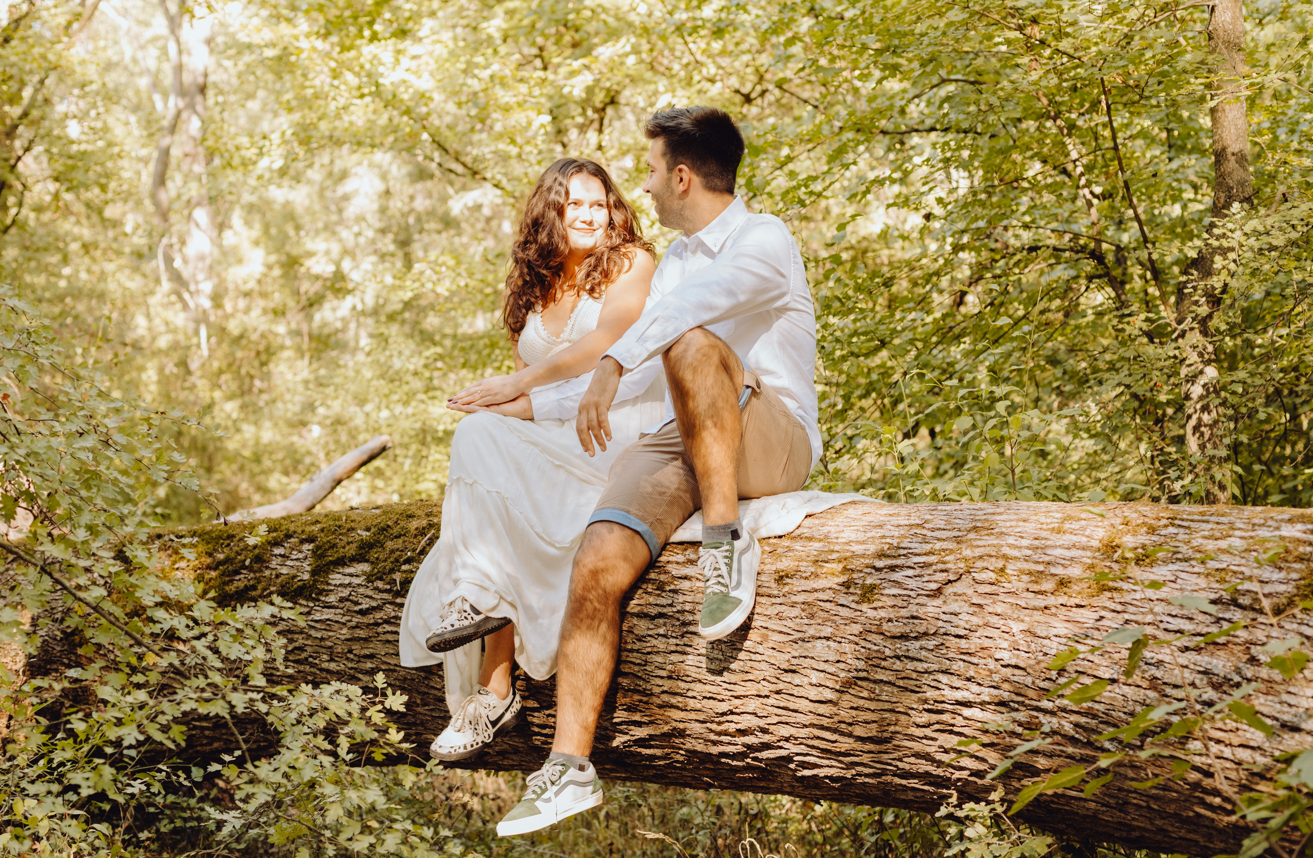 Sergiu & Petra. Wedding & couple photographer from Romania Rut Vetan