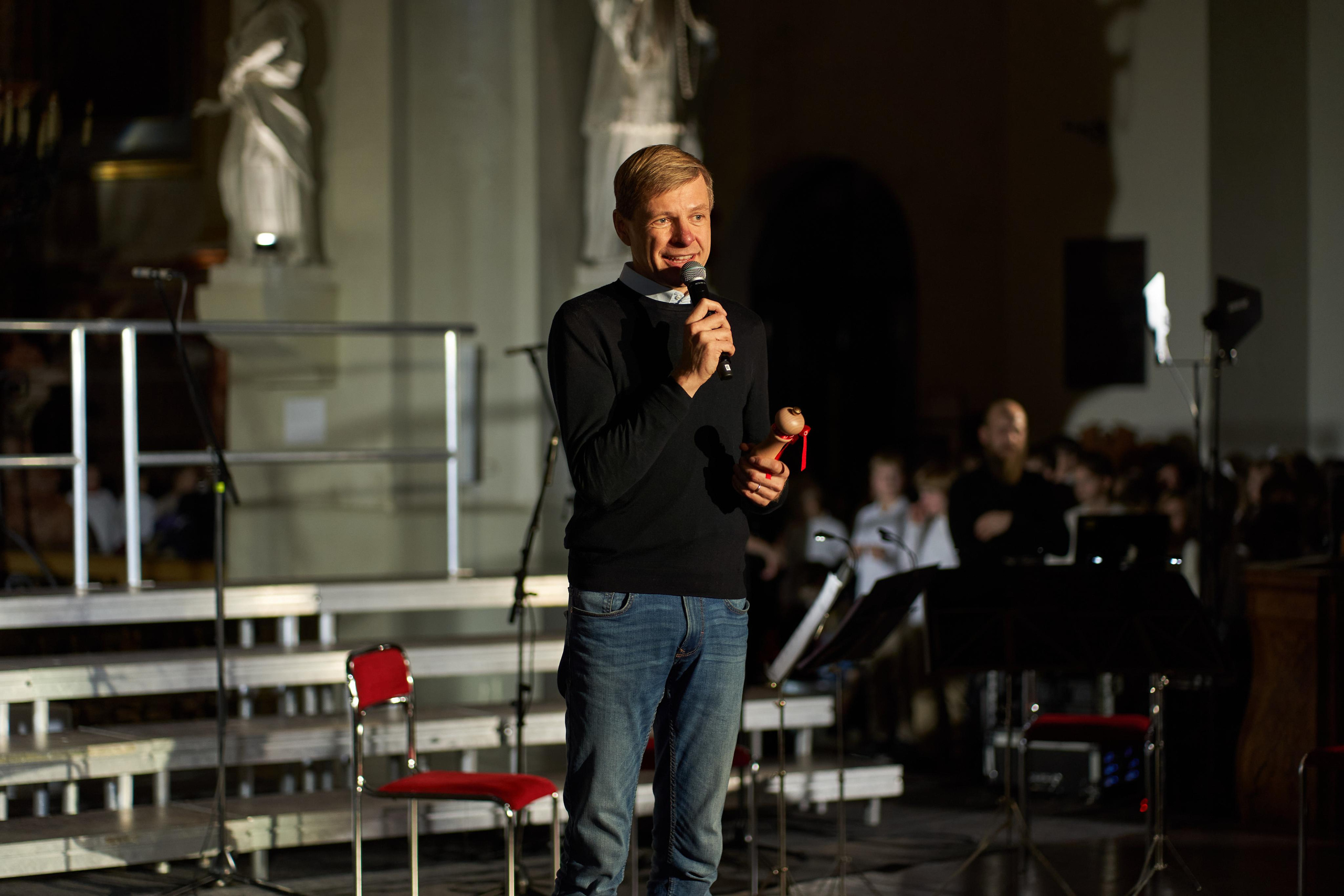 Renginių fotografas Jevgenijus Misevič. Fotografas Jevgenijus Misevič — misevicphoto.com