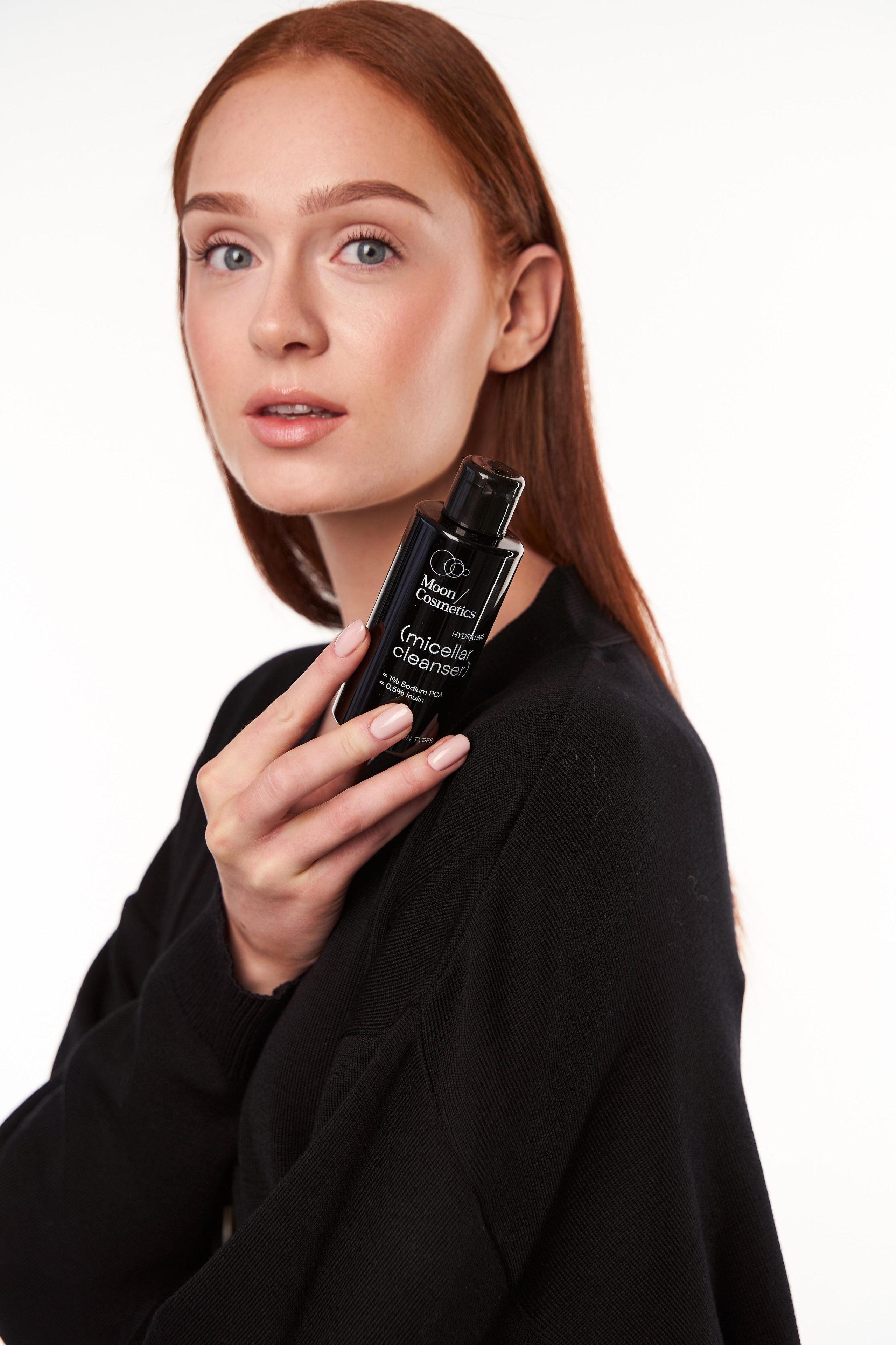 “Moon Cosmetics” Fotosesija. Fotografas Jevgenijus Misevič — misevicphoto.com