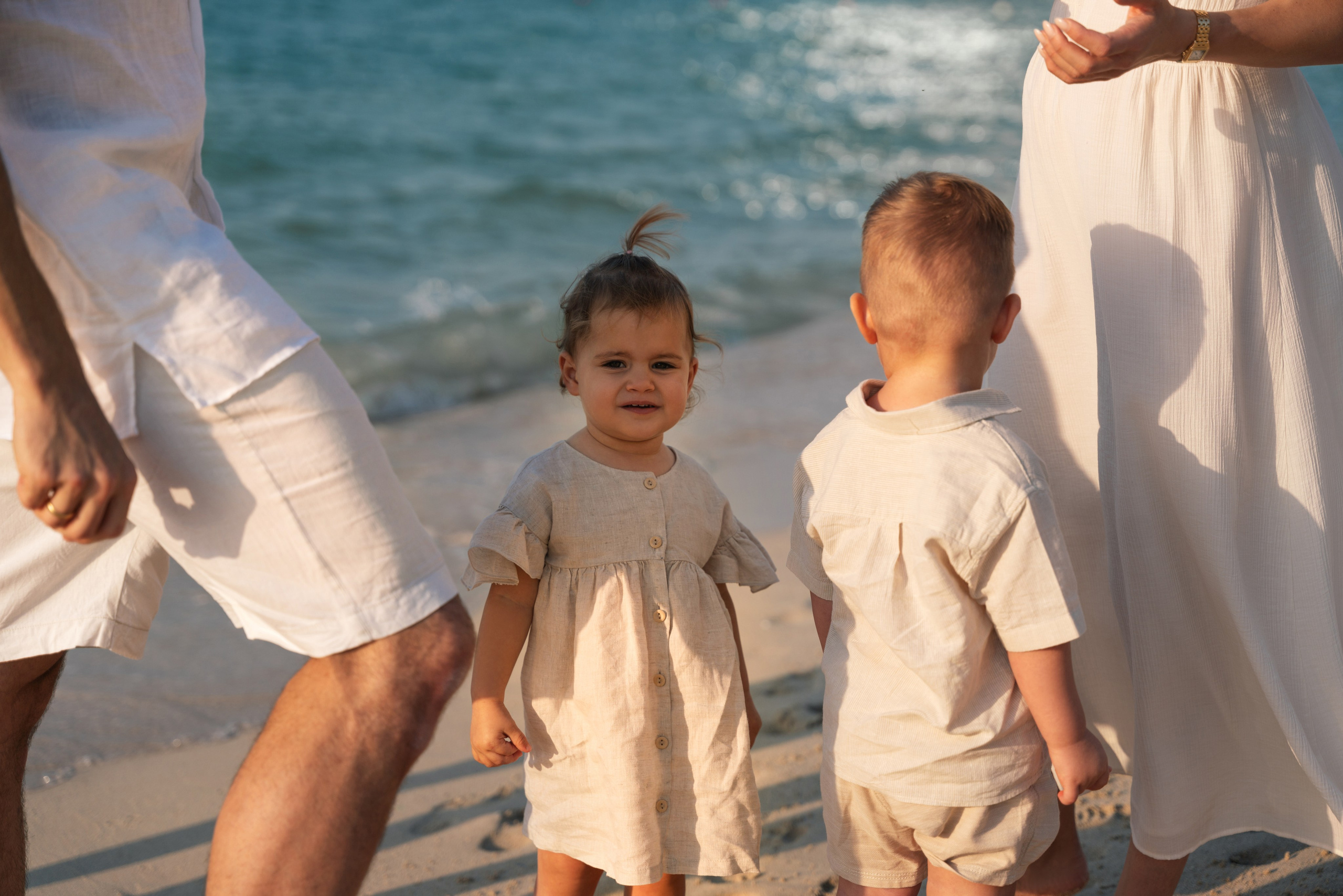 Beach day. Angela Iakovleva — Family Photographer in Dubai