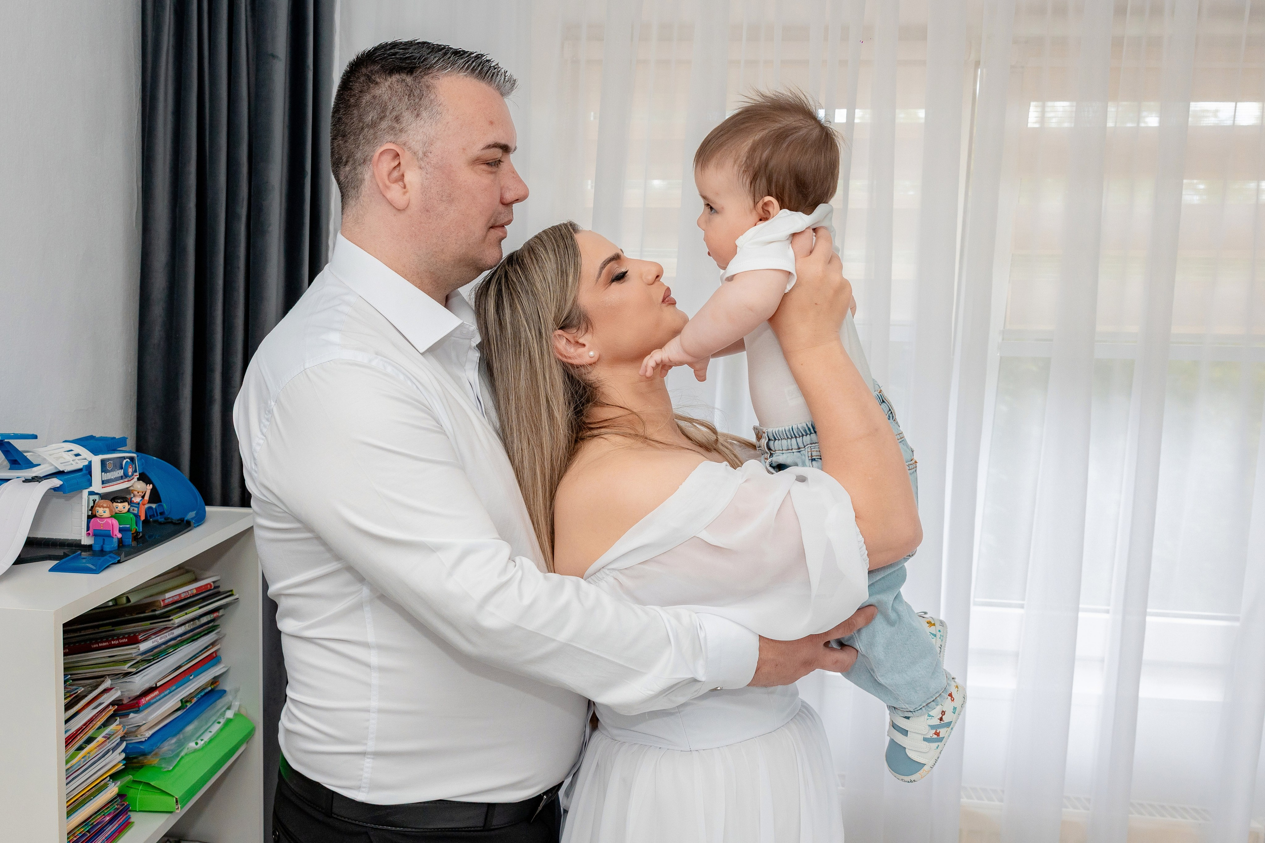 Botez Alex. Lucian Dedeu — Fotograf