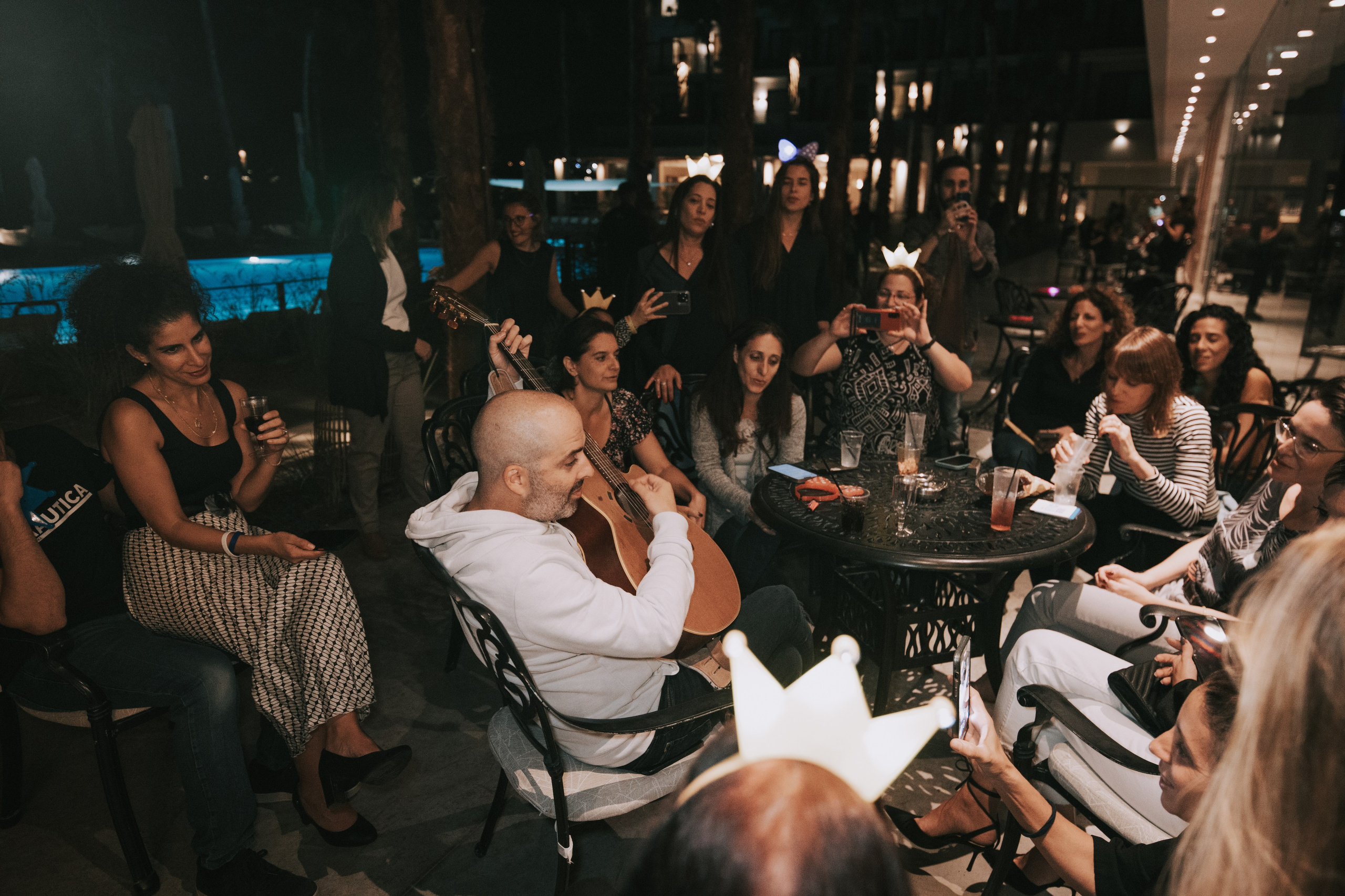 Pfizer. AMIR BUCHNIK PHOTOGRAPHER