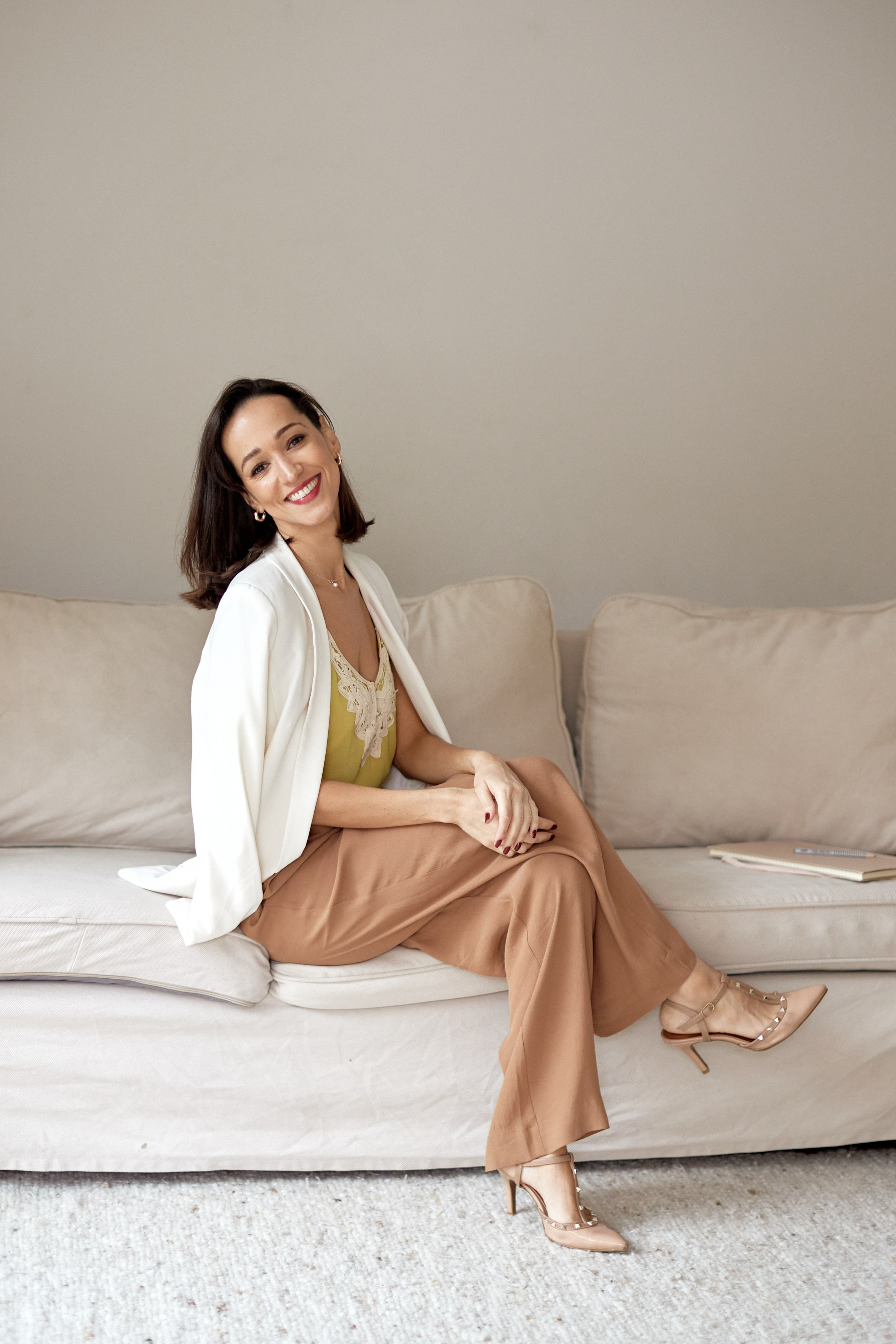 Coach Naiara Lodi. Amazing photo session at a time convenient for you. Y