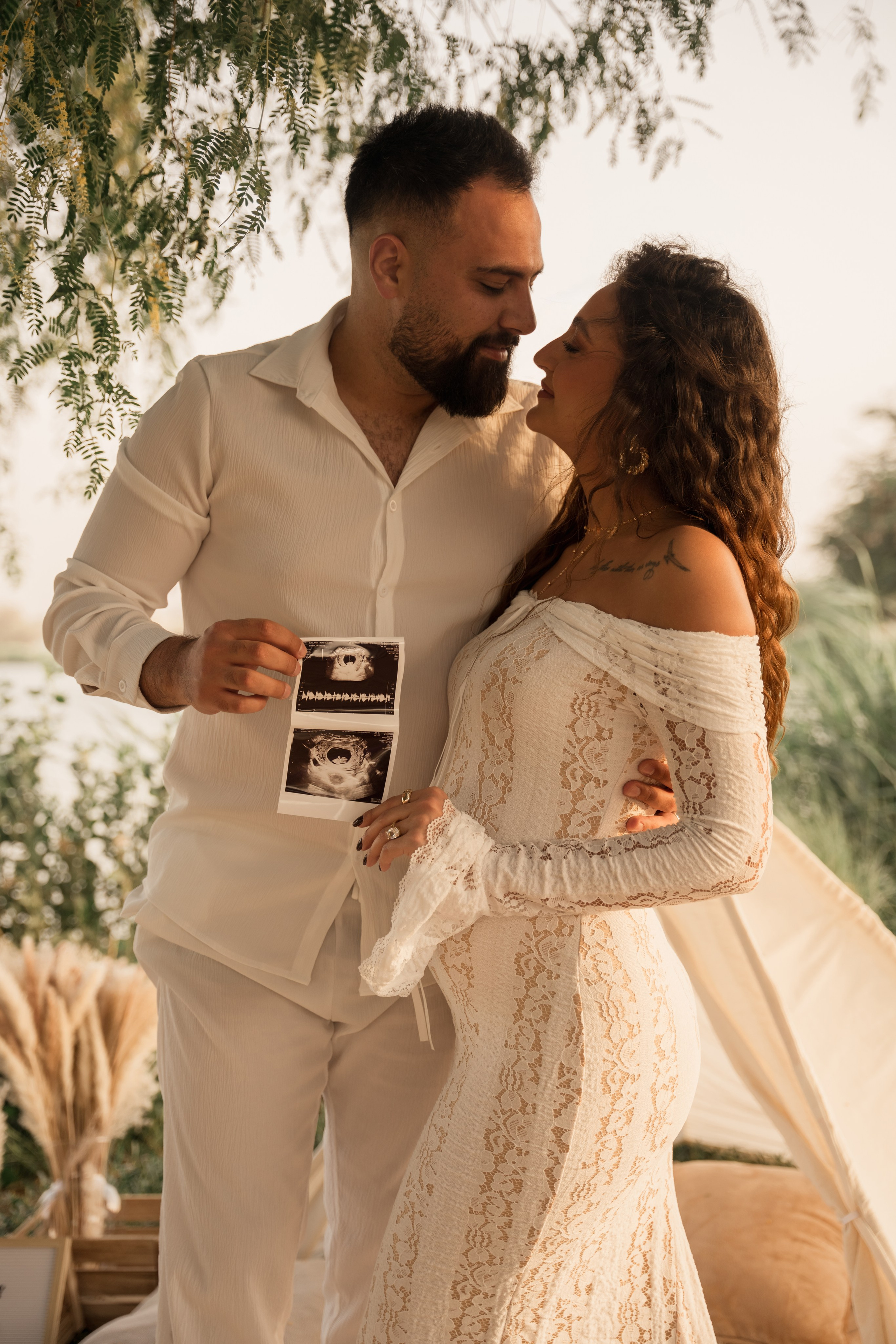 By the Lake of Dreams. Angela Iakovleva — Family Photographer in Dubai