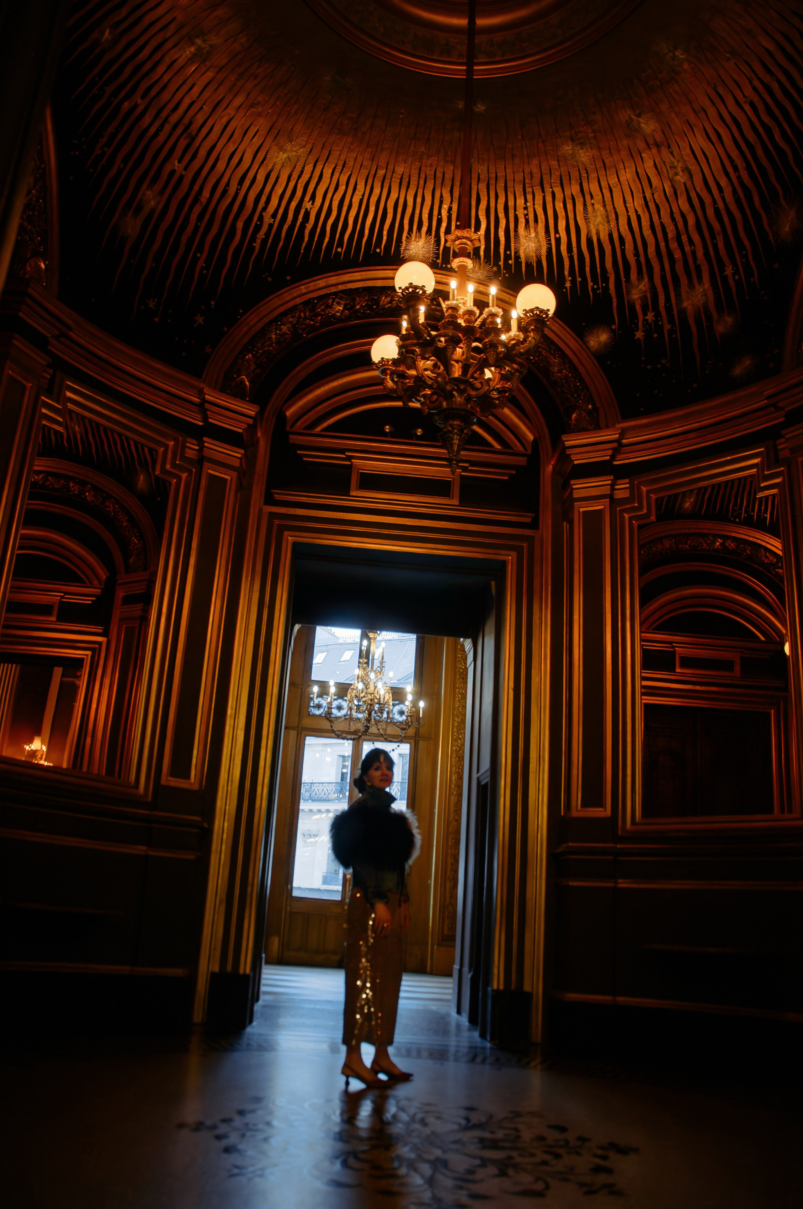 Юбилейная фотосессия в Опере. Фотограф в Париже Полина Осипова