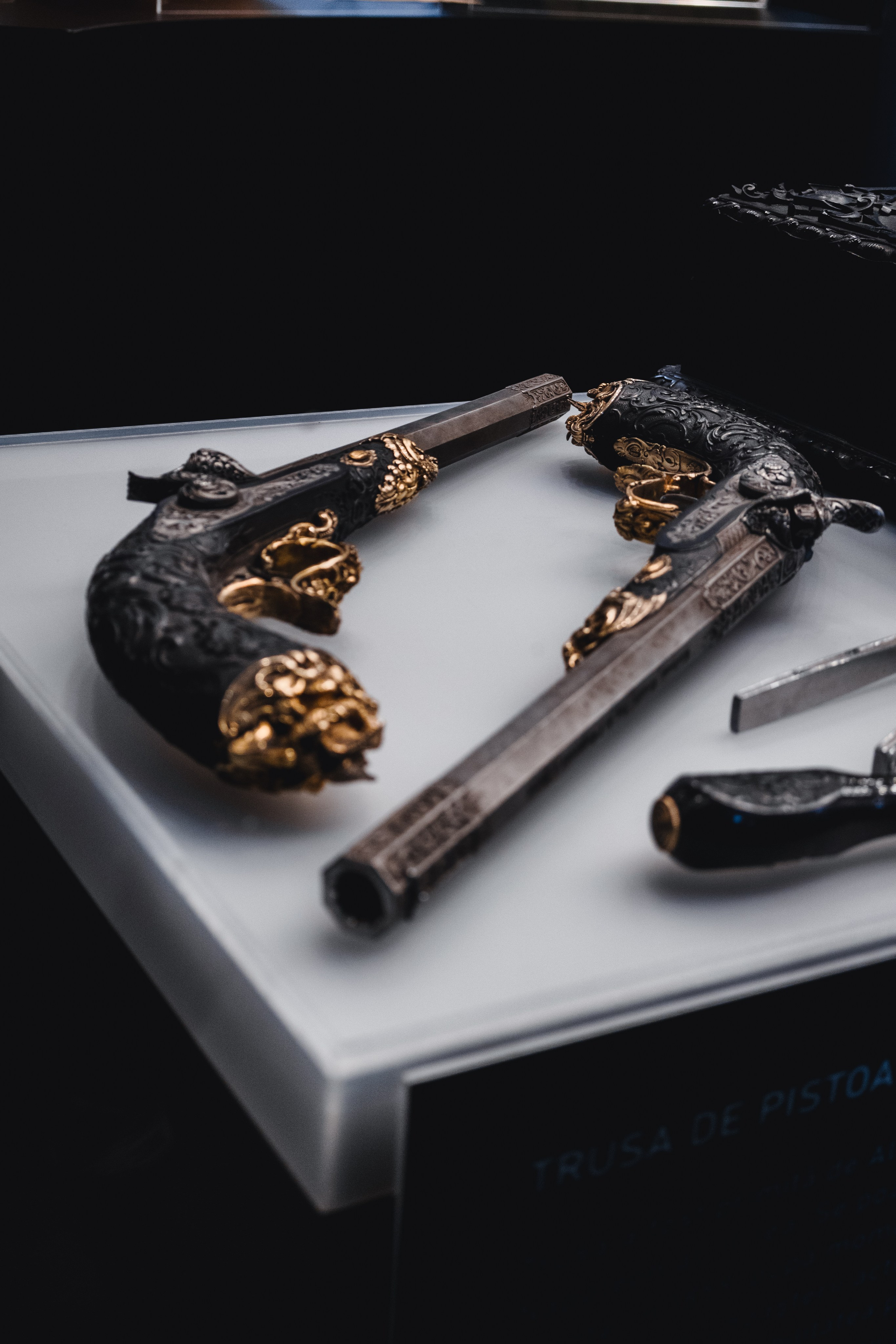 Bucharest. Дизайнер и Фотограф в Кишинёве Бусуйок Станислав