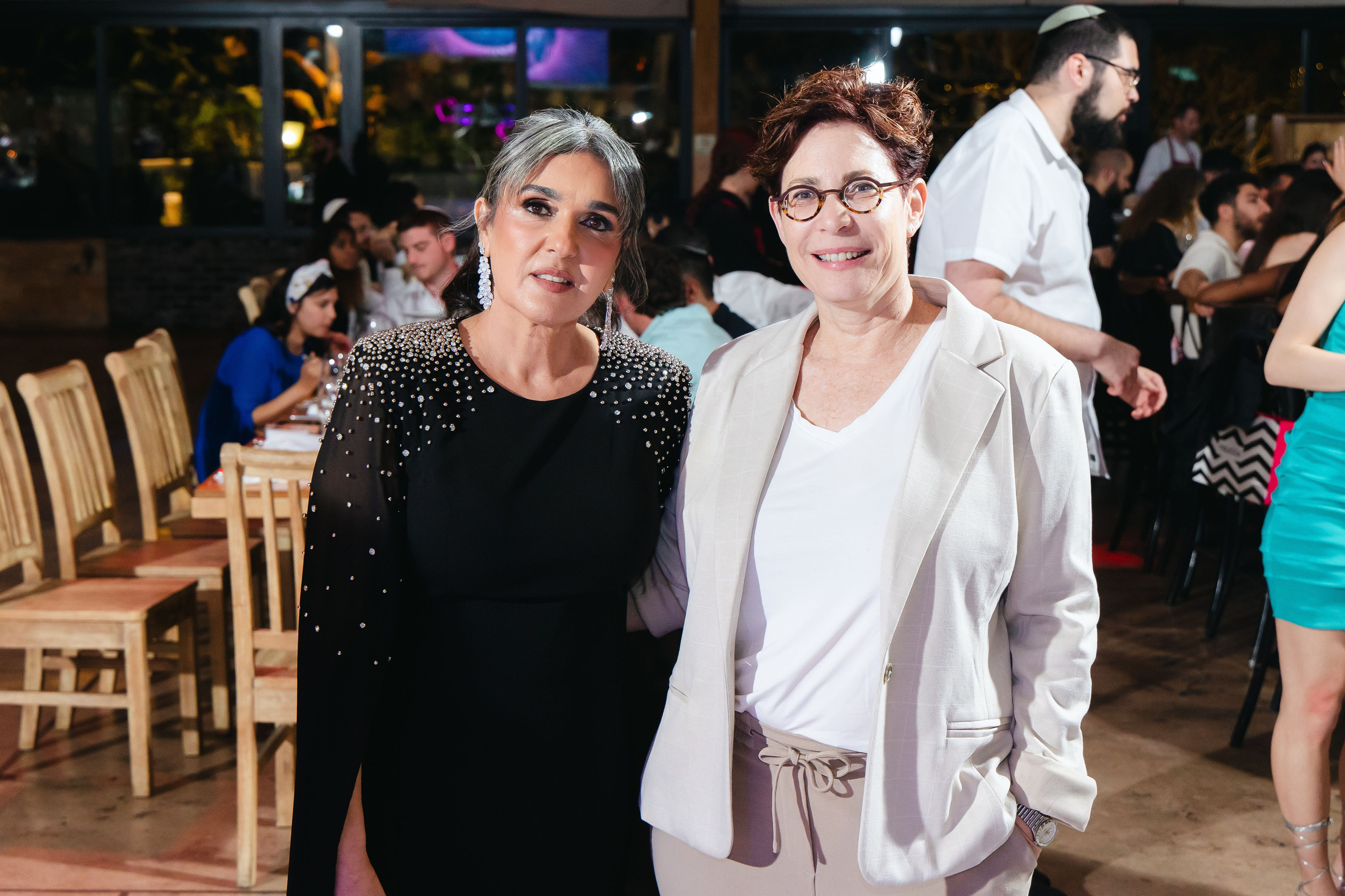 Heart to Heart. Https://shi-photo.com/