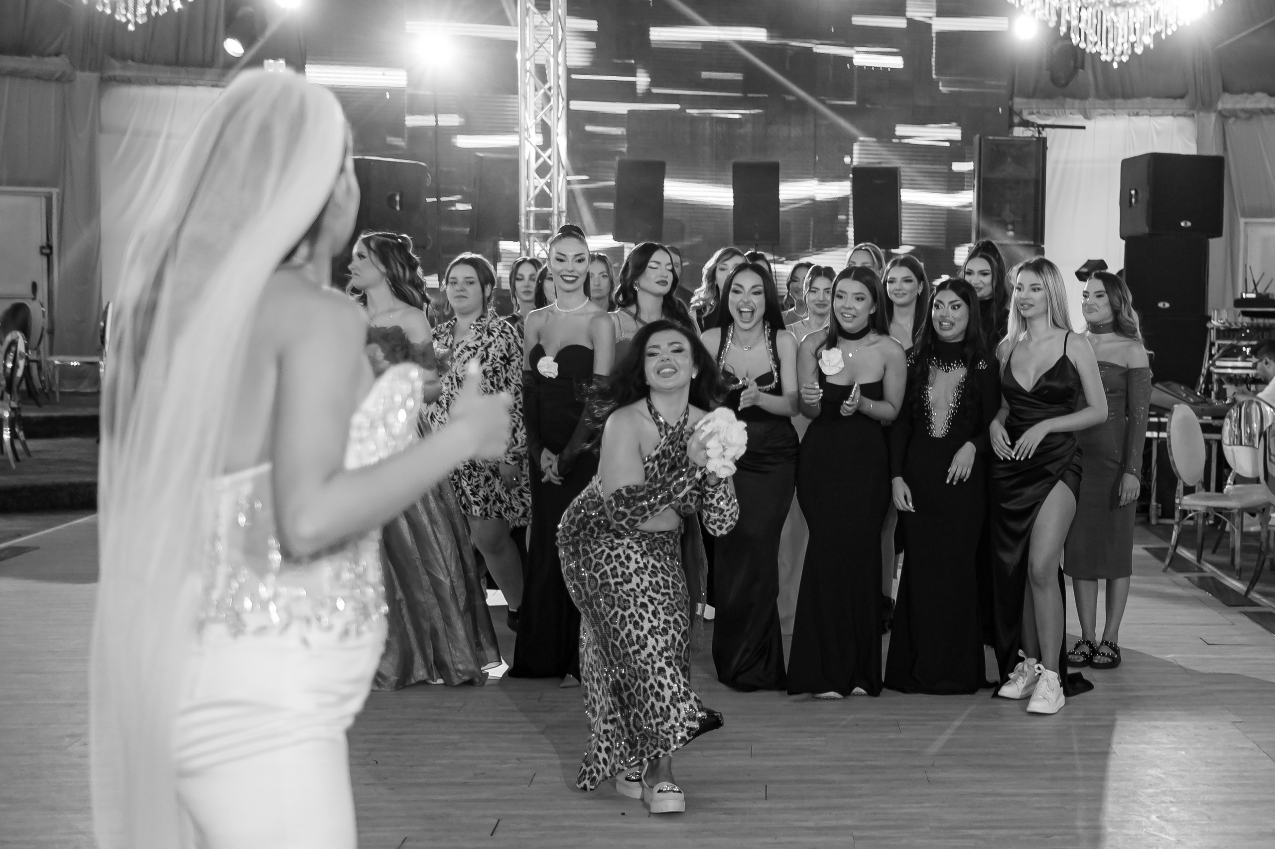 Giulia & Cosmin. Vladimir Constantinescu - Fotograf de nunta Constanta