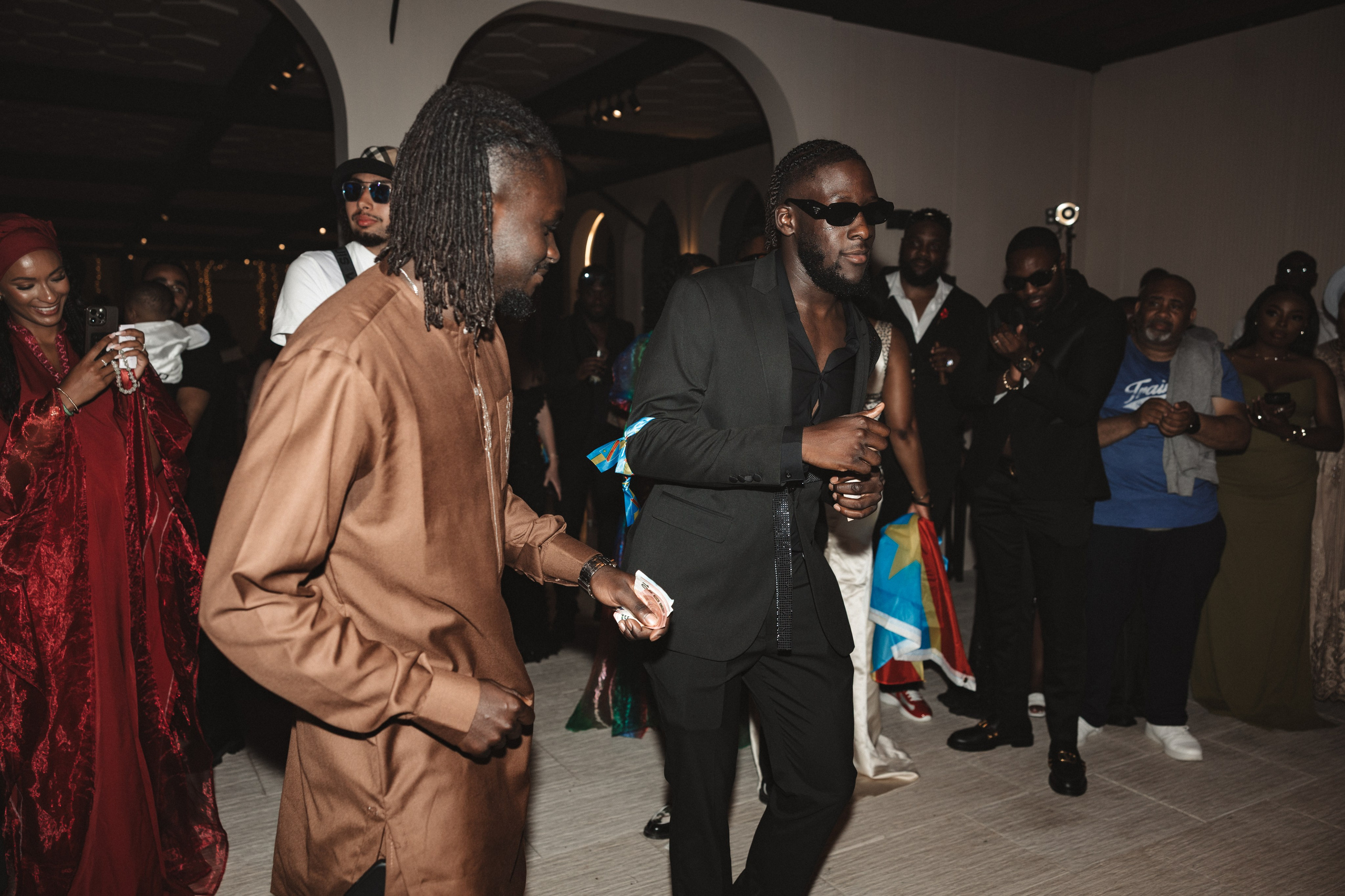 Nejma & Jonathan. Photographe de mariage et de famille à Braga — Alexandra Mieres Photography