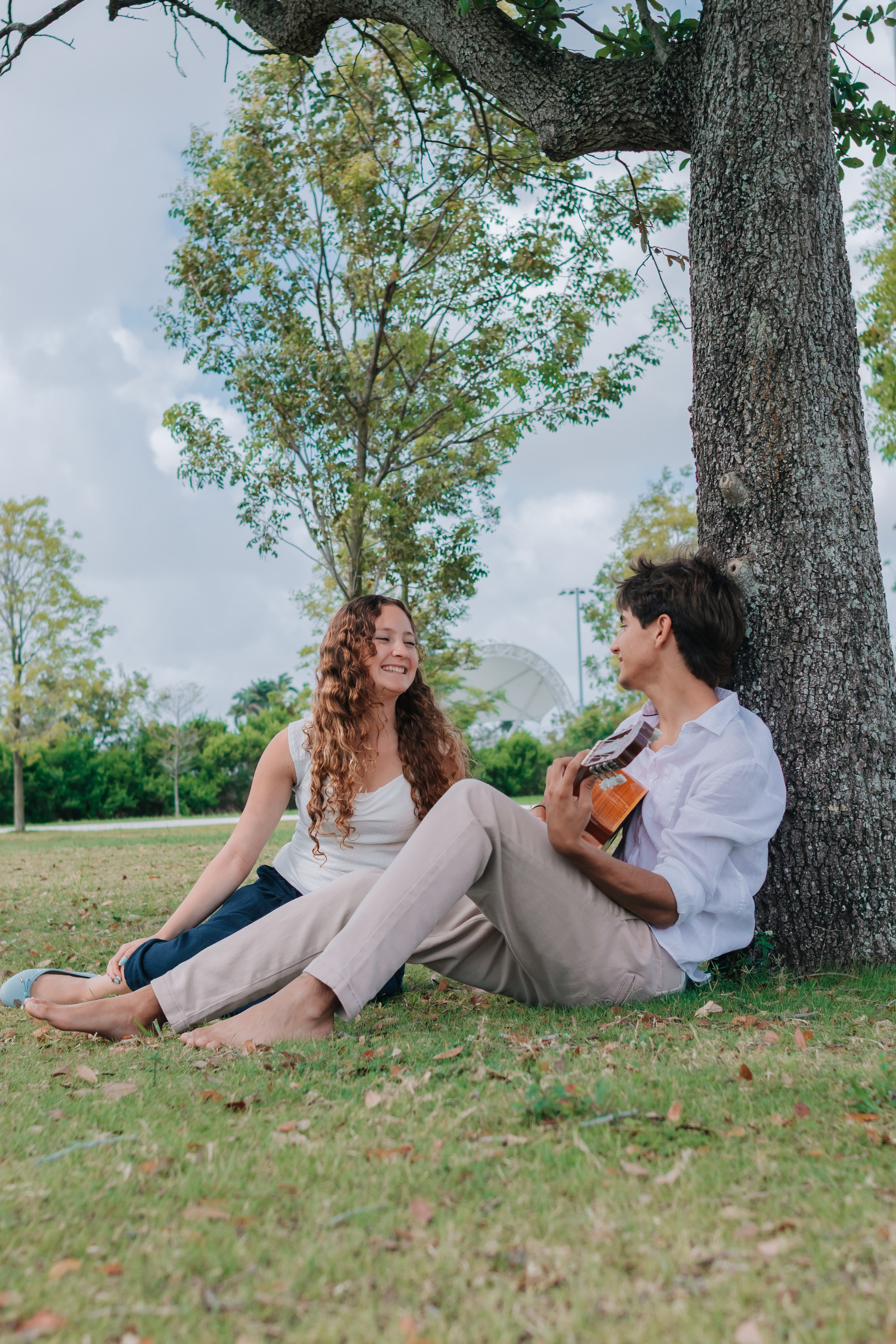 Victor & Julia — An Afternoon in Love. Tostes Photography