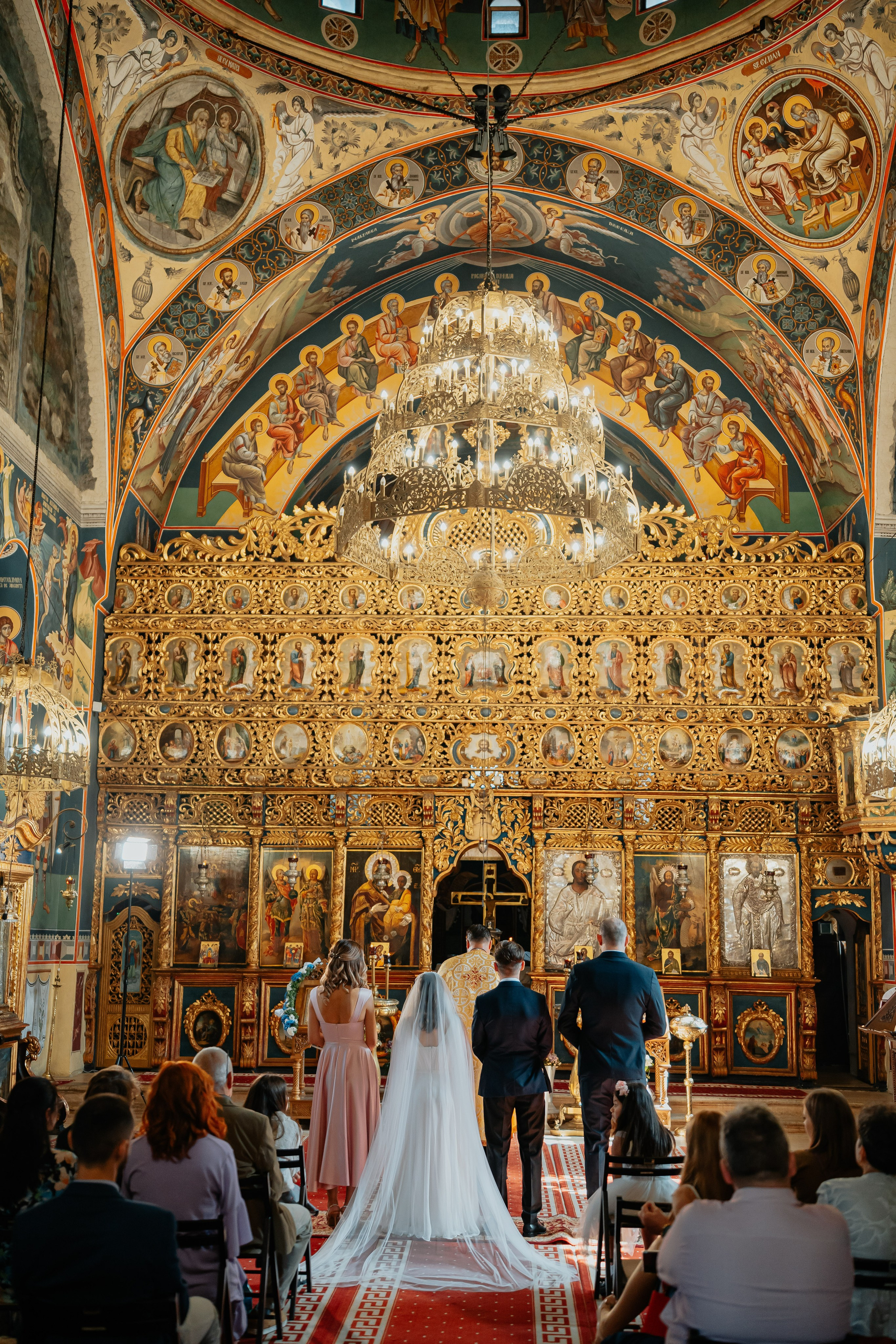 L & E. Fotograf Nunta Iasi - Hearts & Pictures