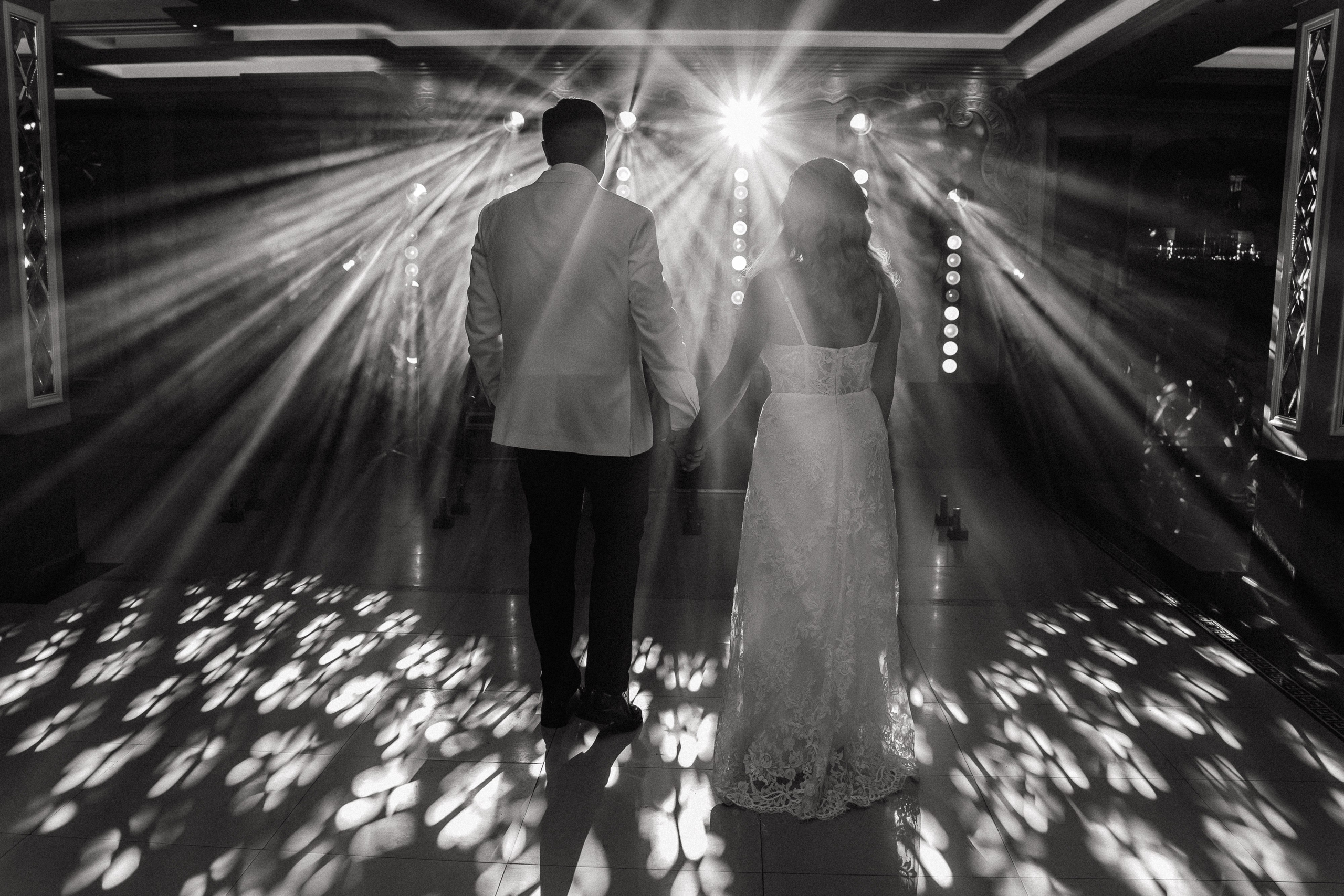 Alexandra & Tudor. Dragosbaciuartphotographer
