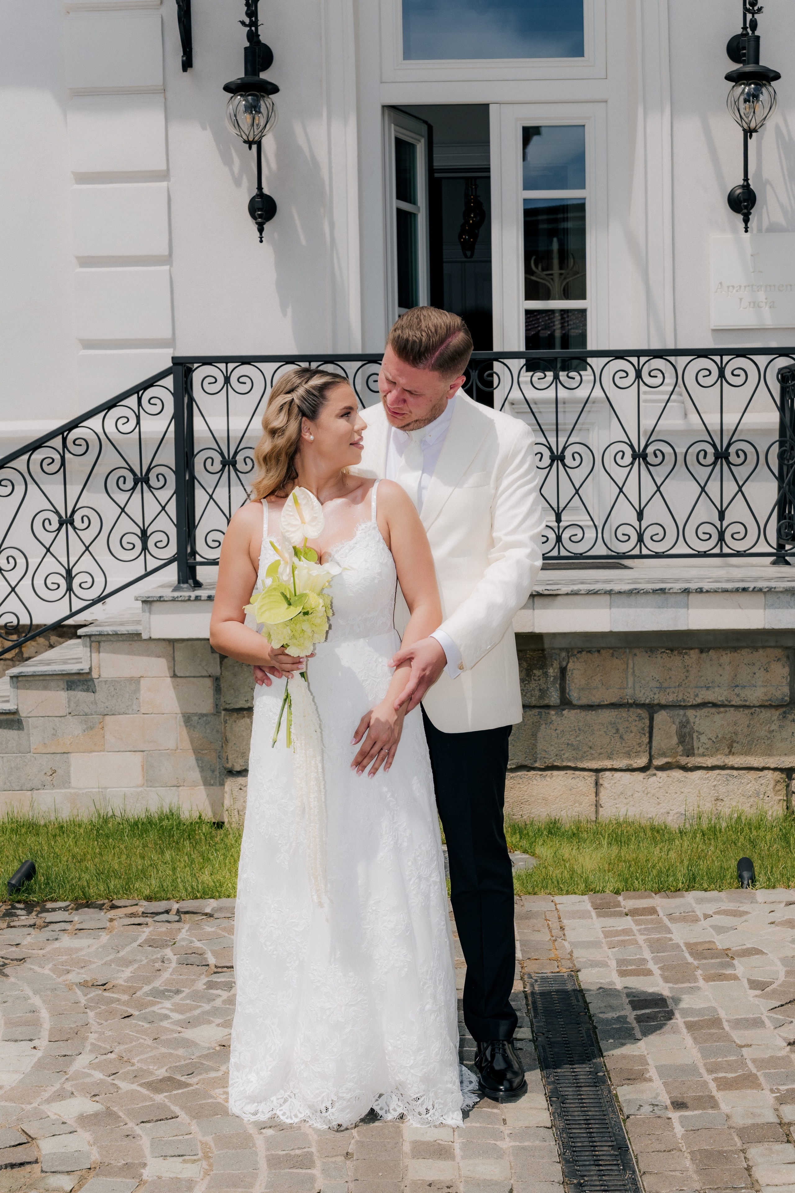 Alexandra & Tudor. Dragosbaciuartphotographer