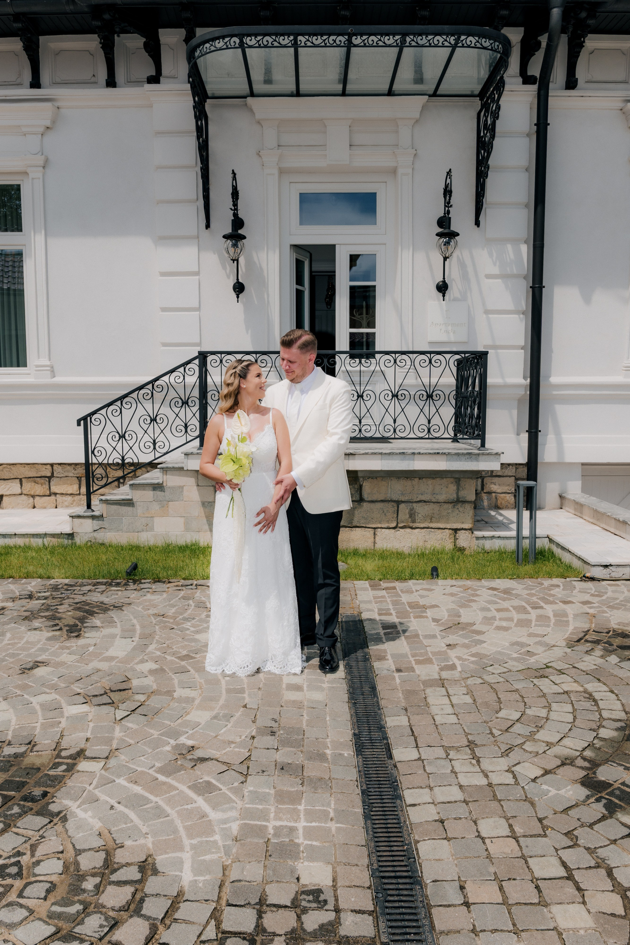 Alexandra & Tudor. Dragosbaciuartphotographer