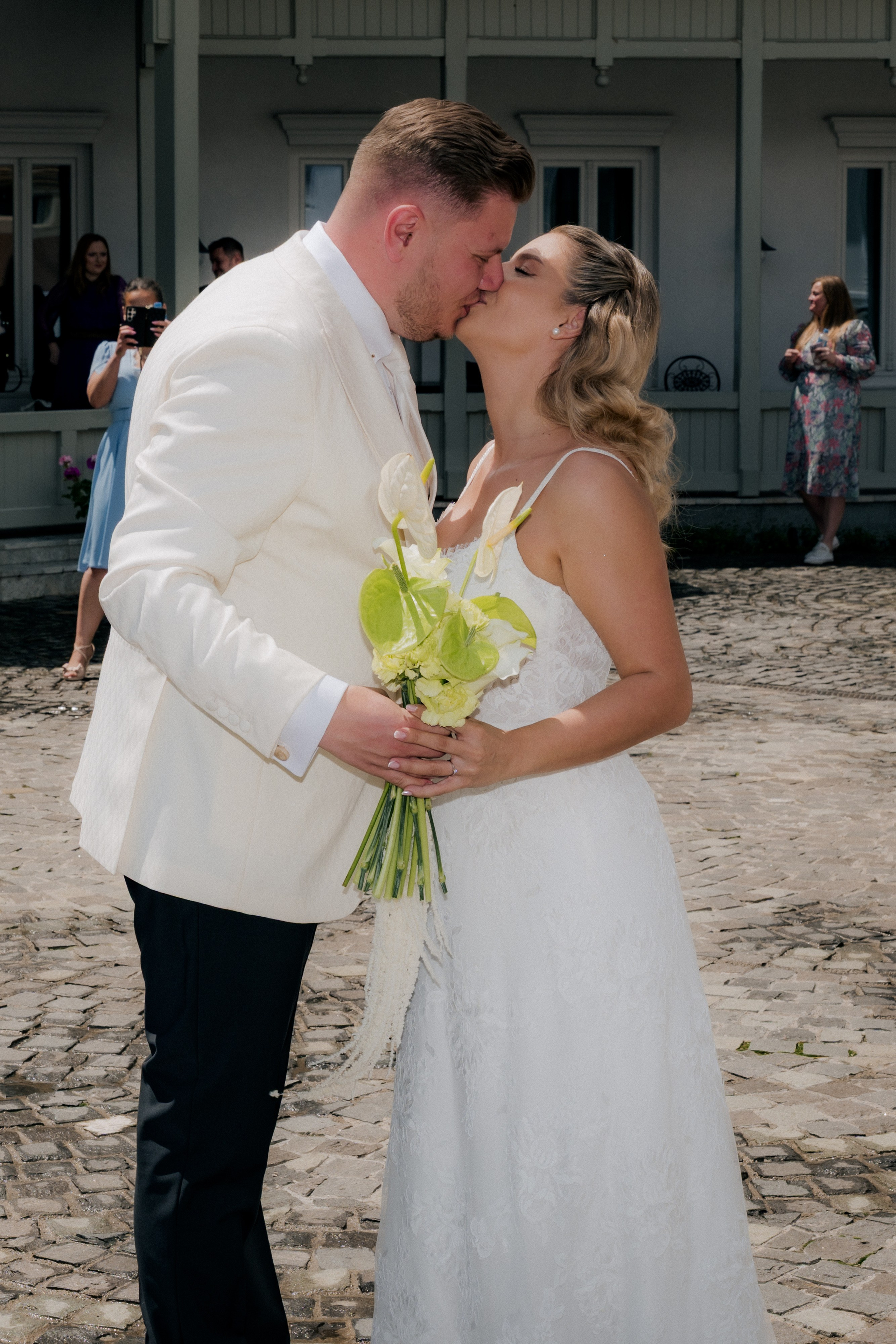 Alexandra & Tudor. Dragosbaciuartphotographer