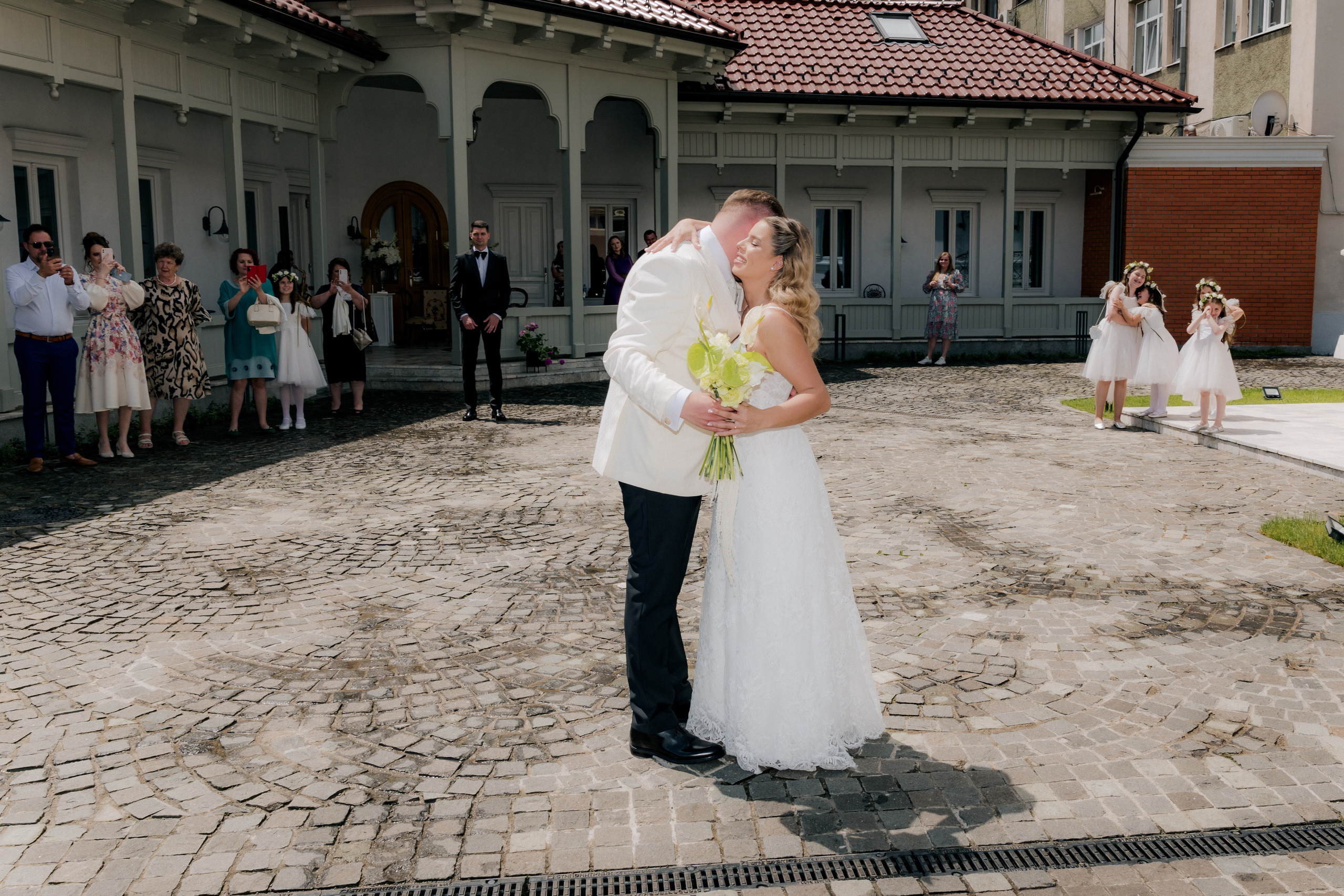 Alexandra & Tudor. Dragosbaciuartphotographer