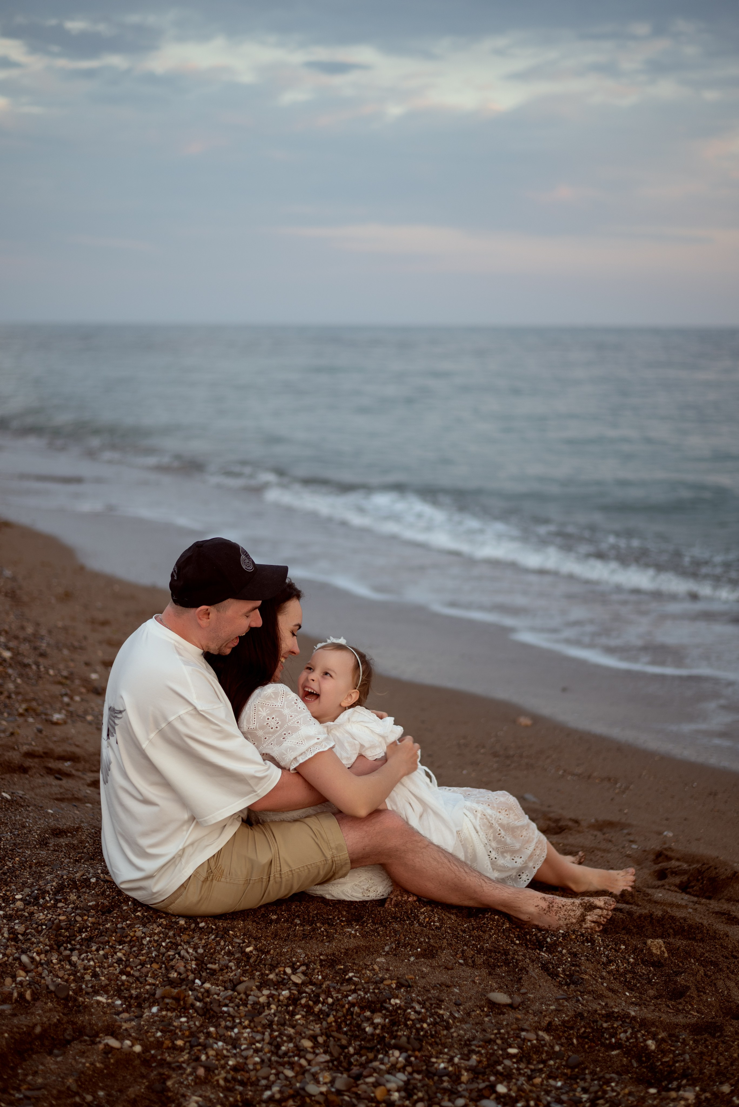 Семейная фотосессия на пляже в Белеке. Фотограф Анталия, Кемер, Белек, Сиде Дарья Кая