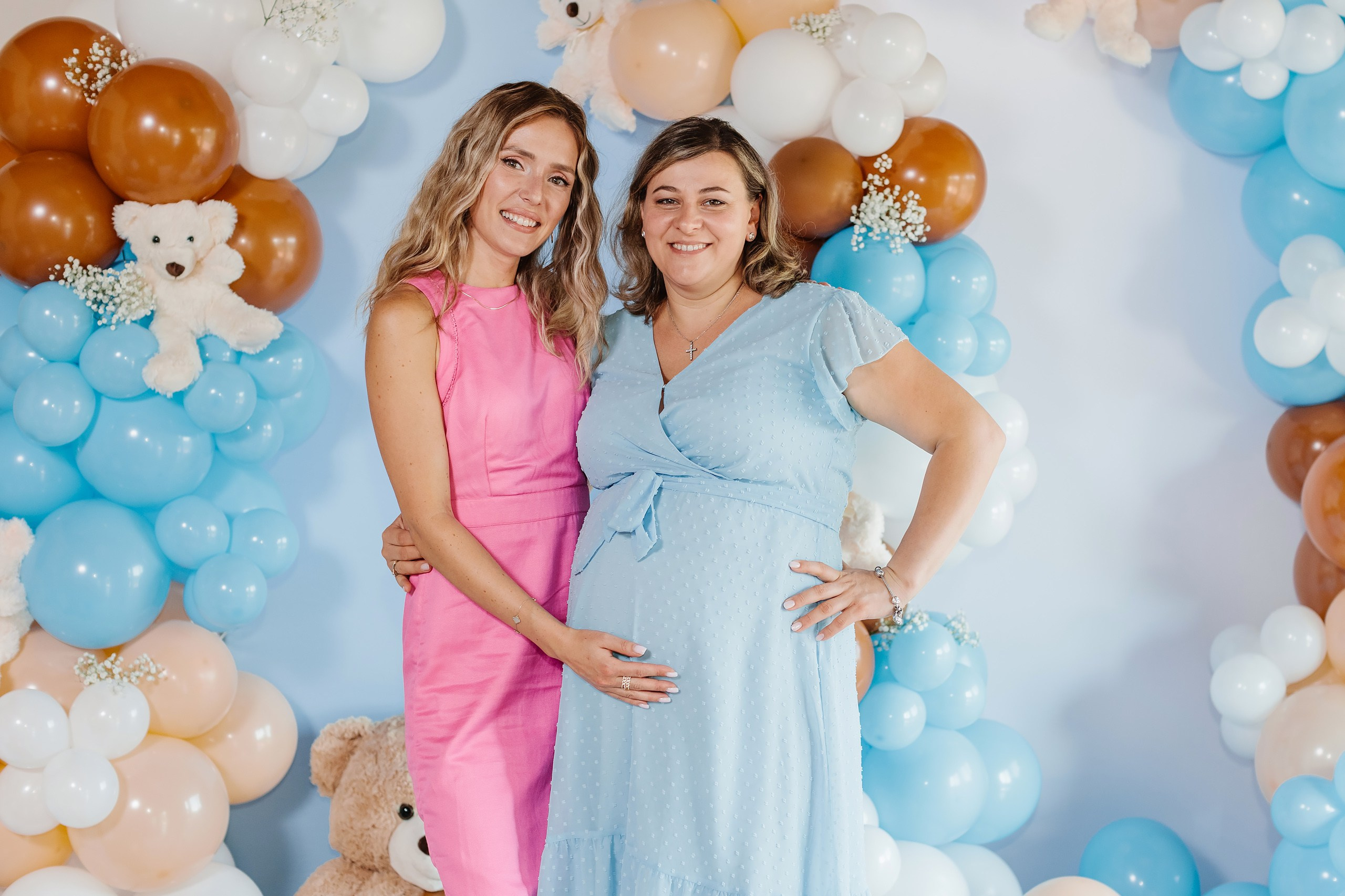 10.01.2022 Baby shower. Wedding family event photographer in Chicago Nick Yushevich