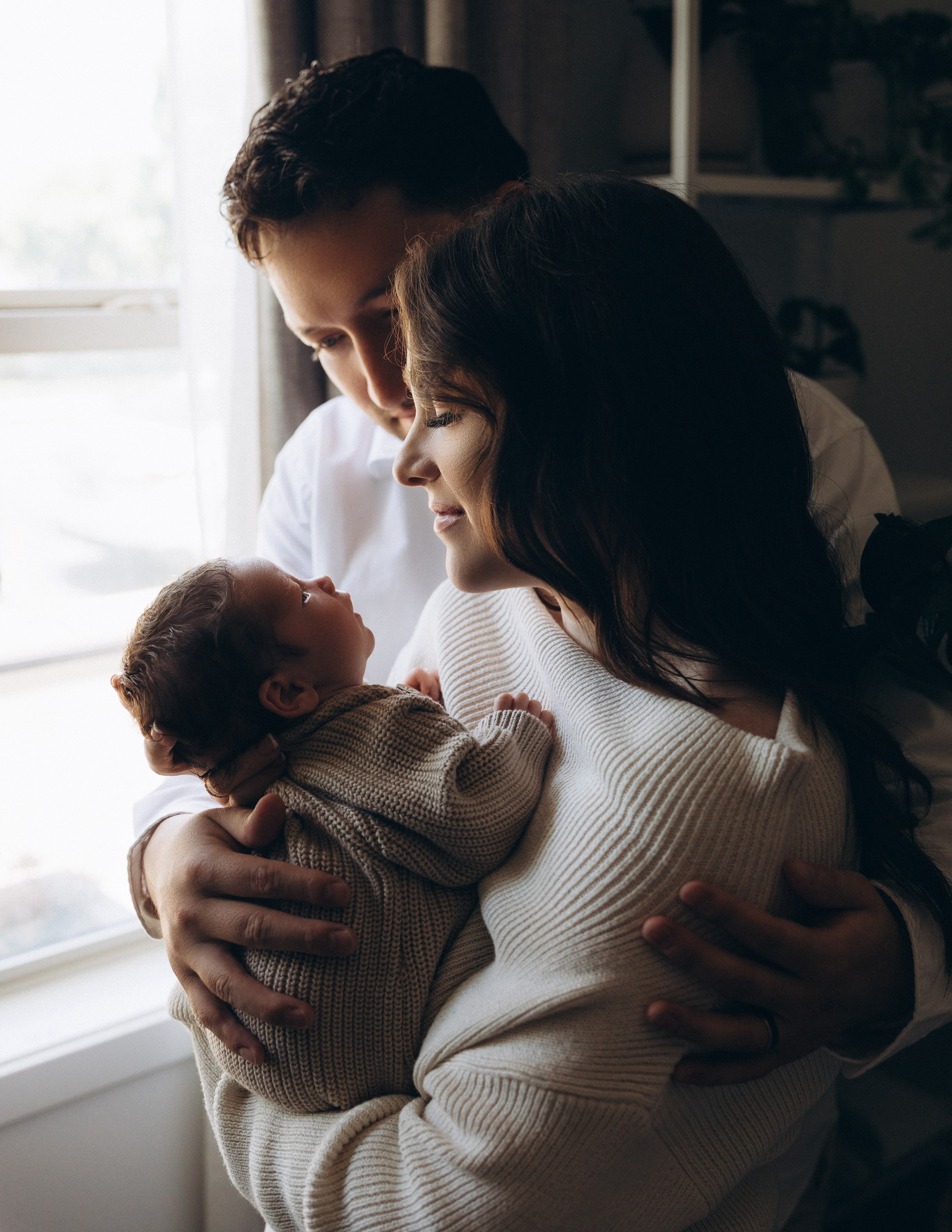 Lifestyle newborn. Los Angeles maternity, boudoir and family photographer