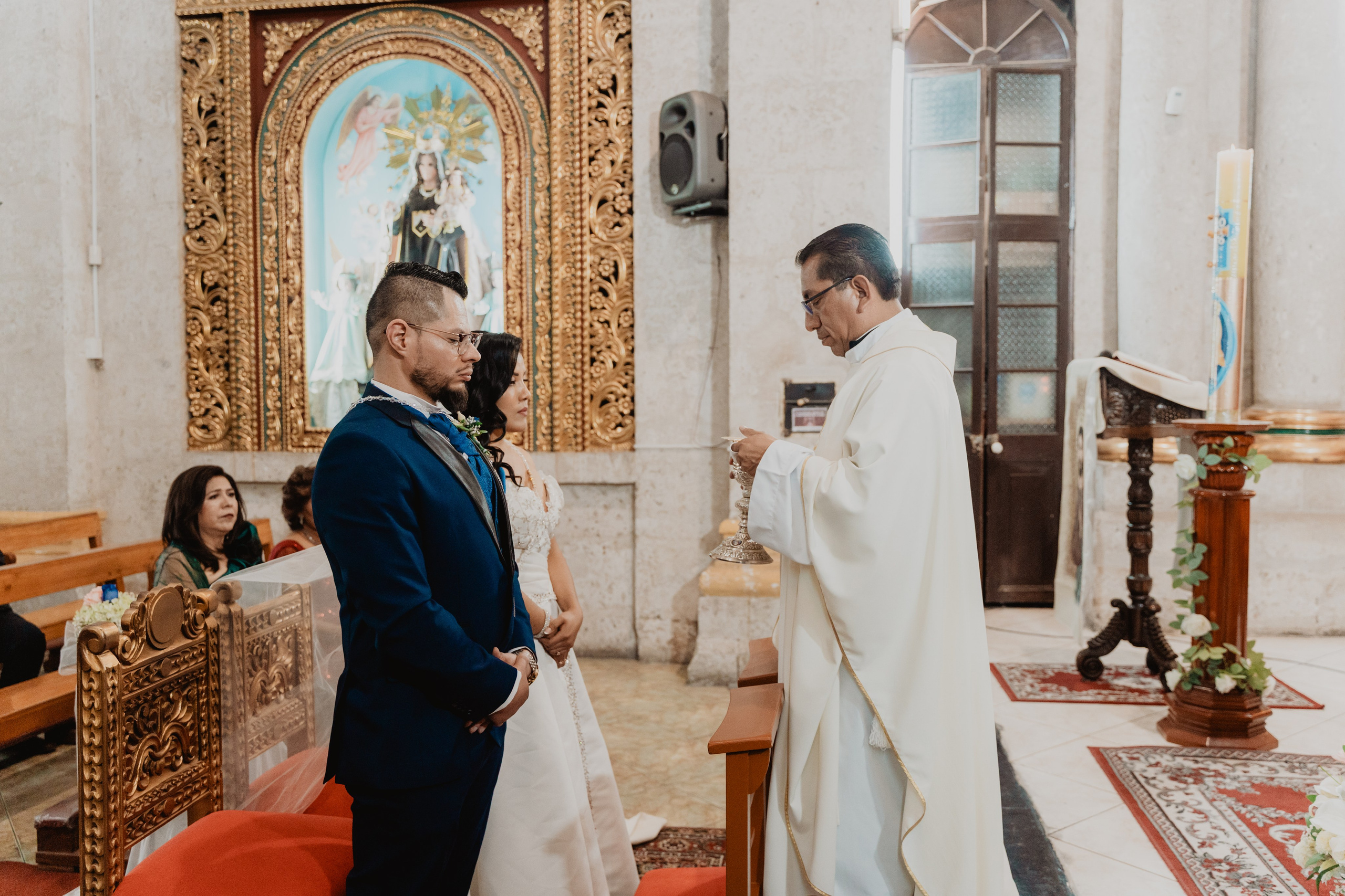 GABRIELA + JORGE | BODA CIVIL RELIGIOSA. Studio KVTA | Fotografía y Video de Bodas en Arequipa