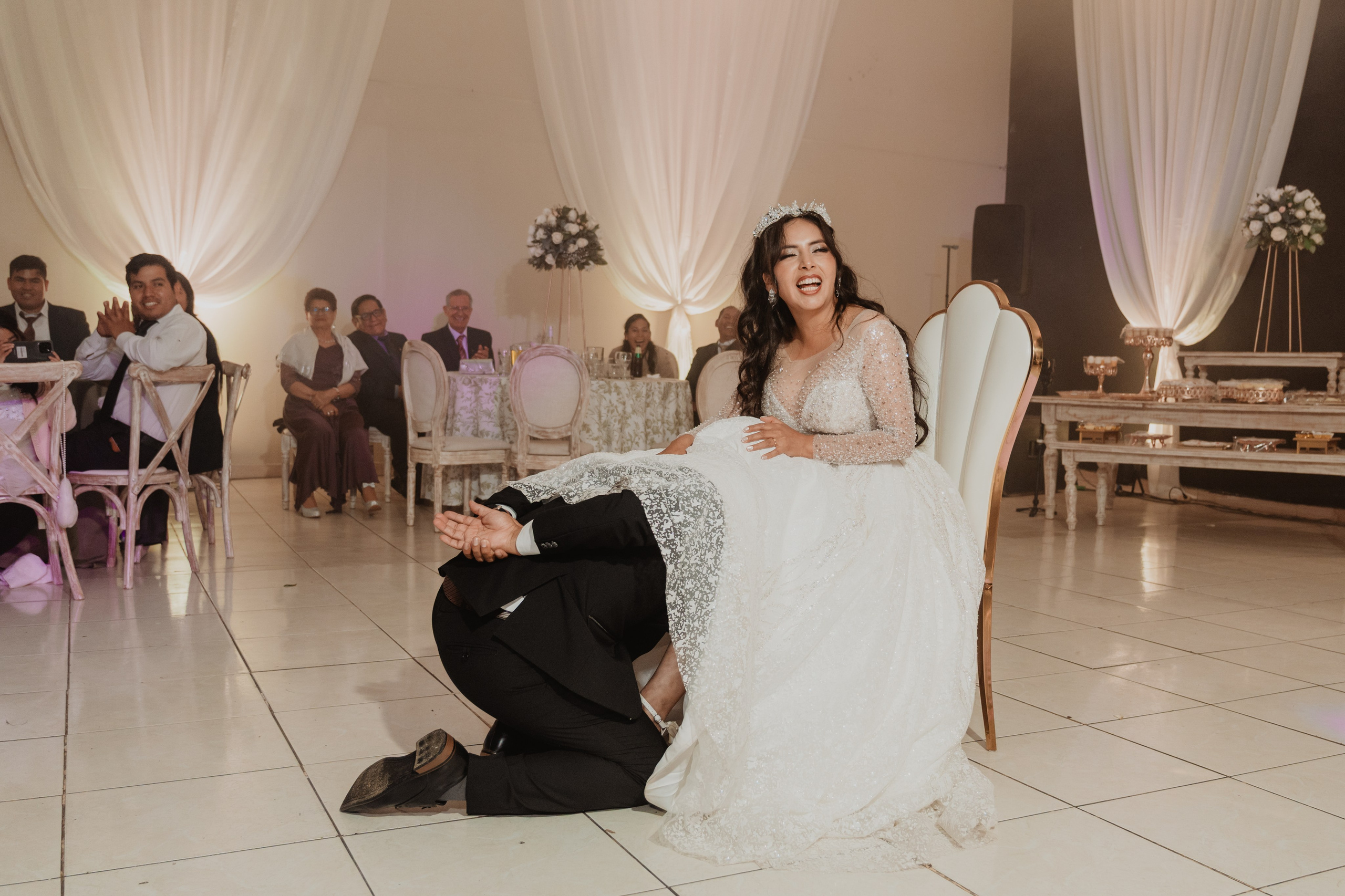 FERNANDO + MARIBEL | BODA RELIGIOSA. Studio KVTA | Fotografía y Video de Bodas en Arequipa