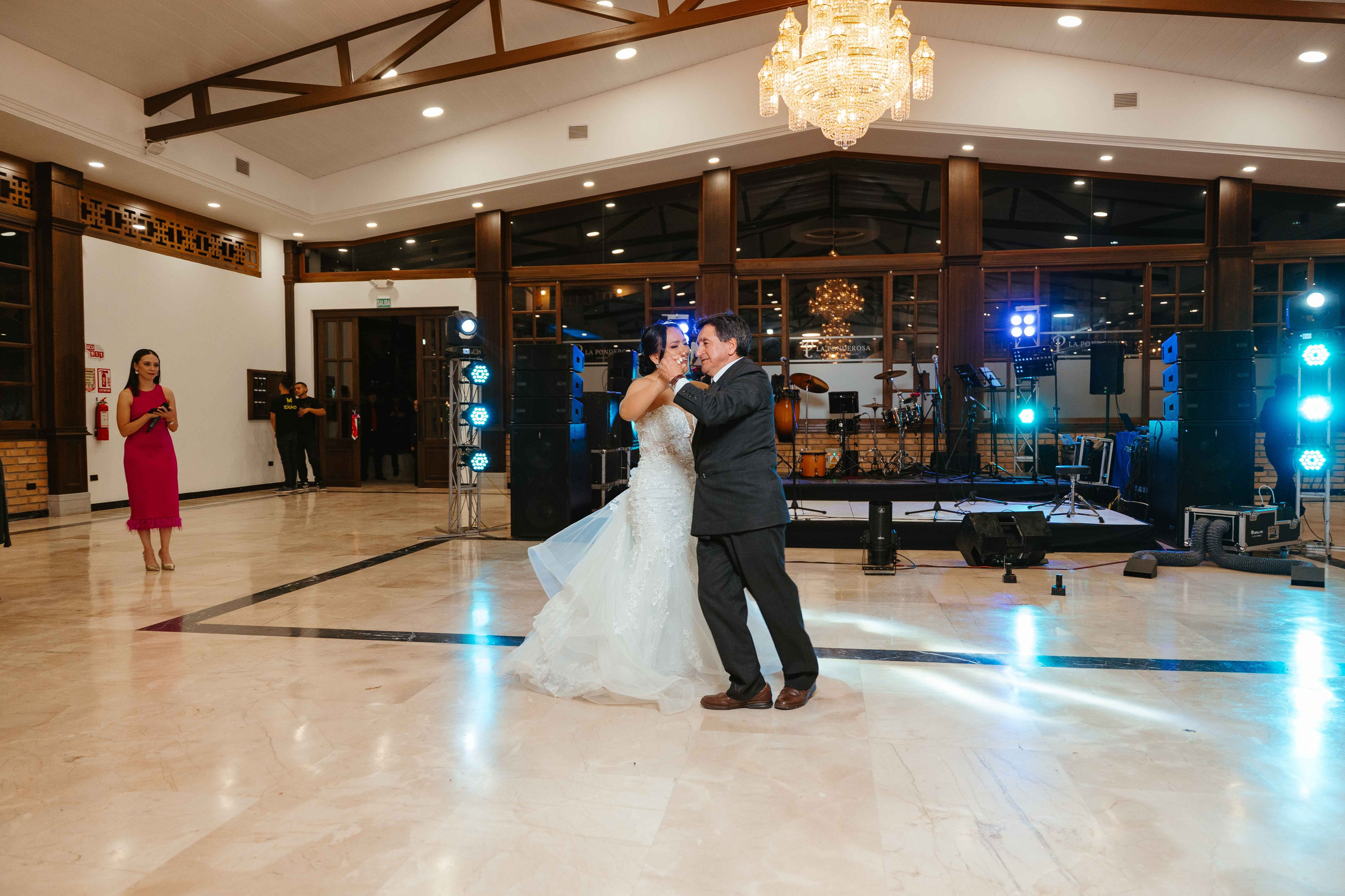 Karol y Jairon. Fotógrafo de bodas en Loja Ecuador | Piero Alvarez PH