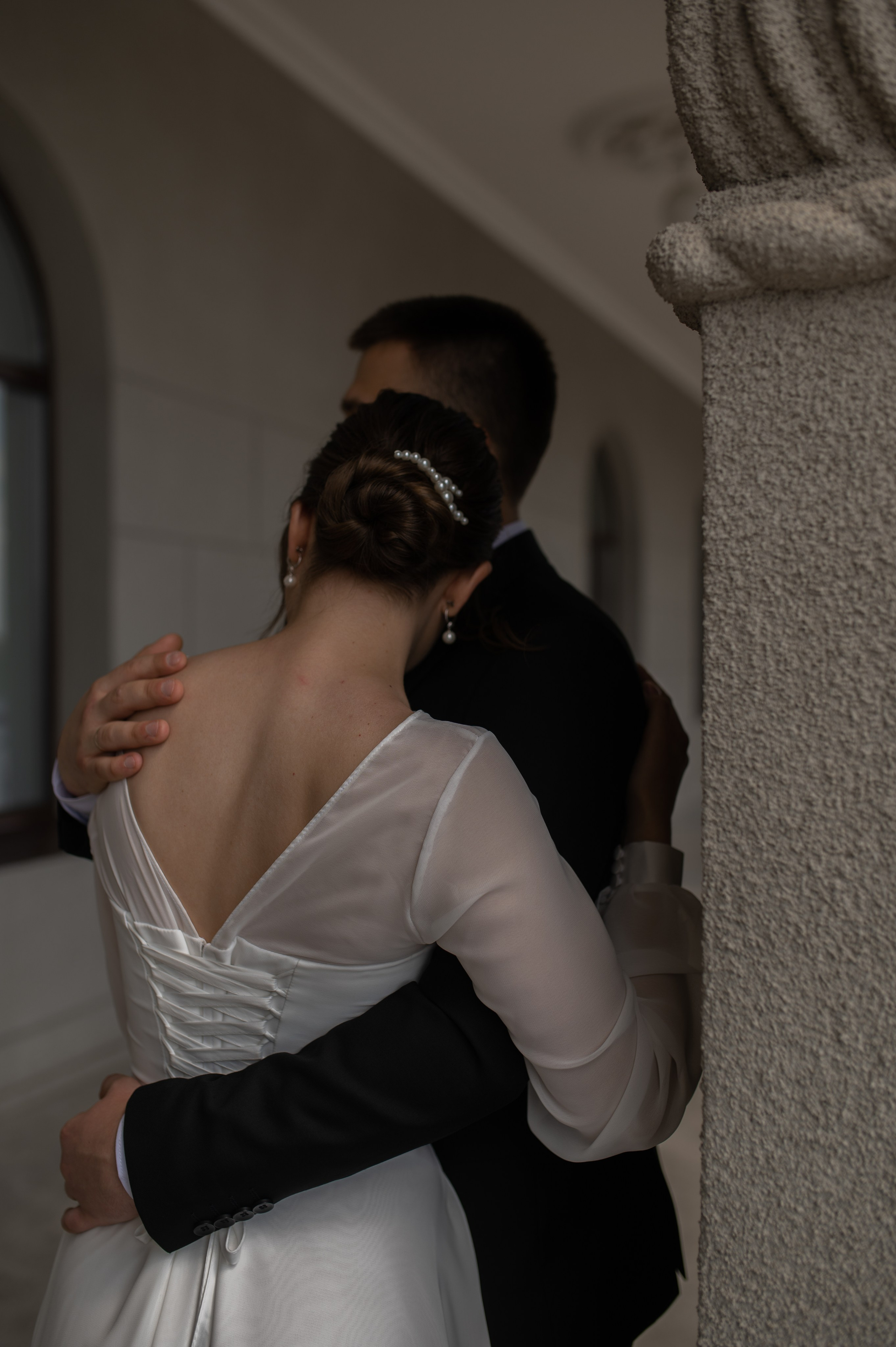 Smile. Wedding and commercial photographer