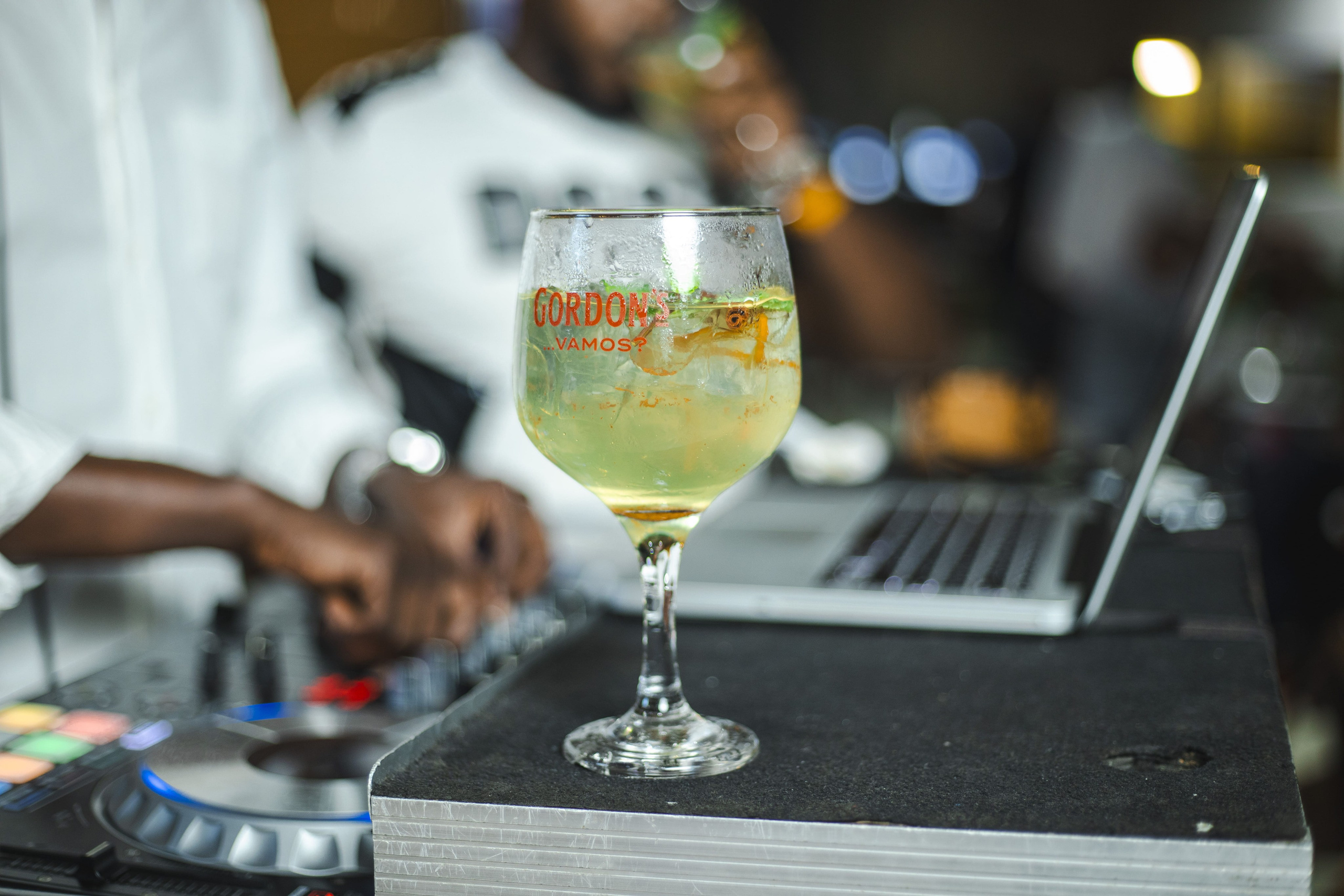 O Tronco — Restaurante e Sky lounge