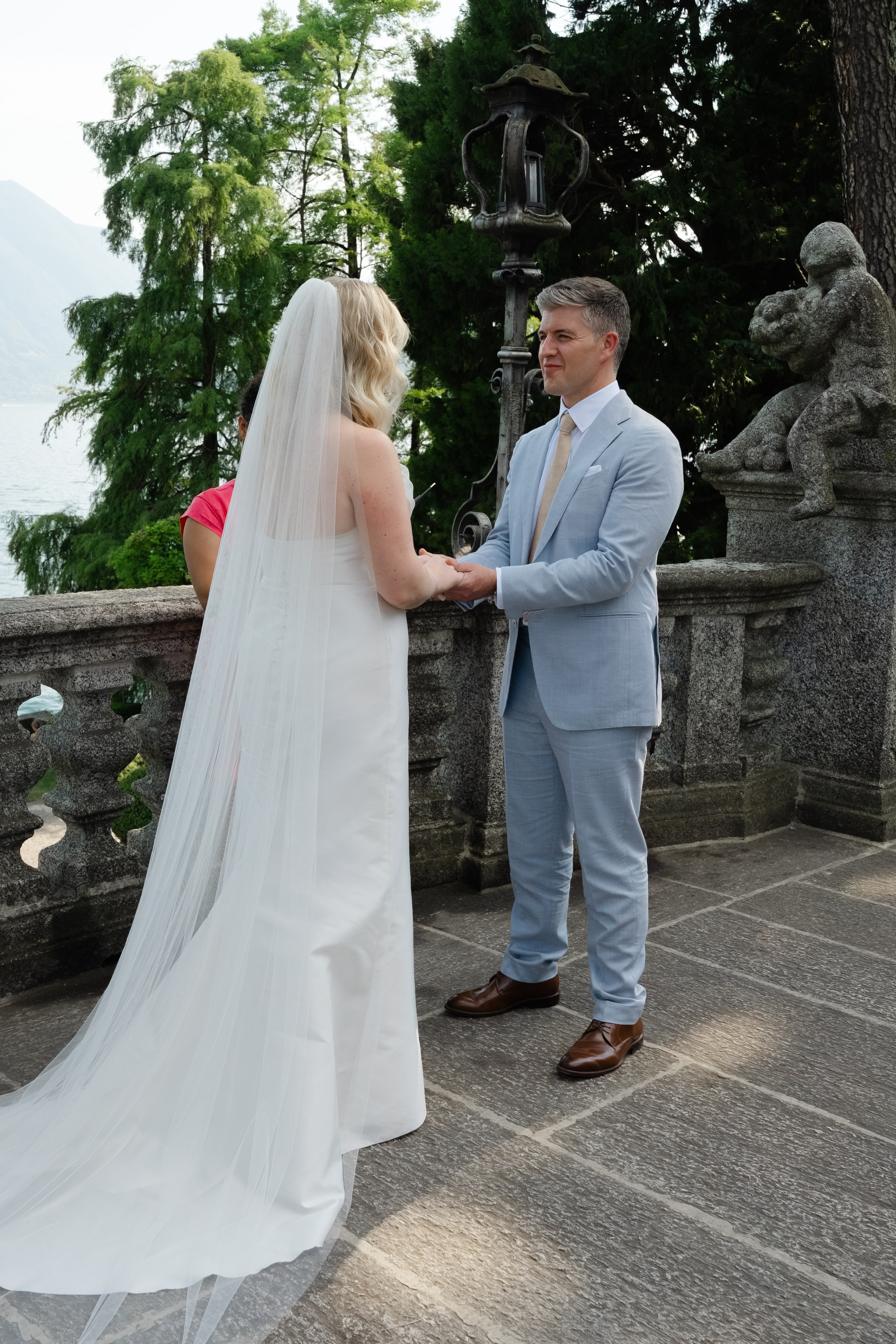 ASHLEY AND RENZO _LAKE COMO. PHOTOGRAPHER IN ITALY