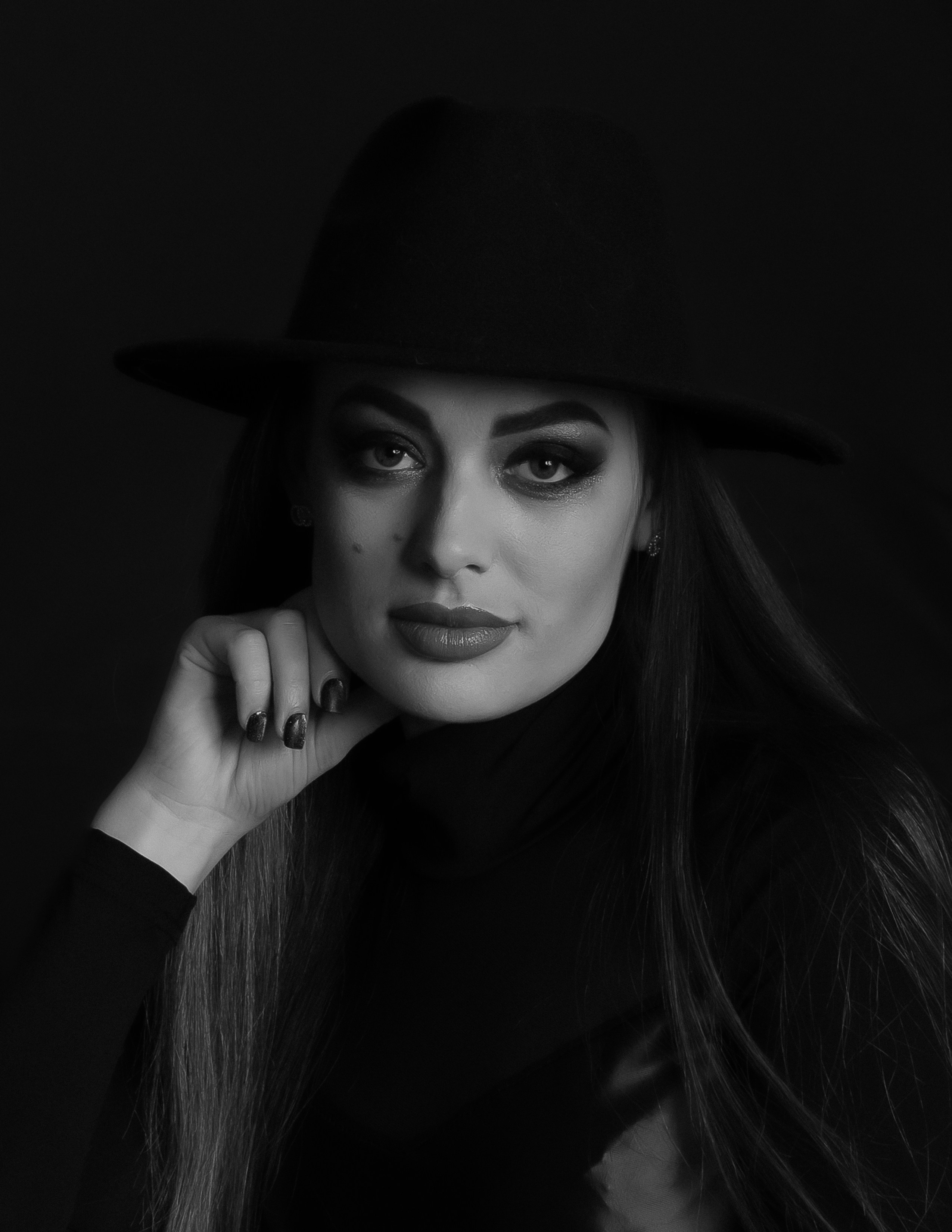 B&W Portraits. Klausenburg Photography