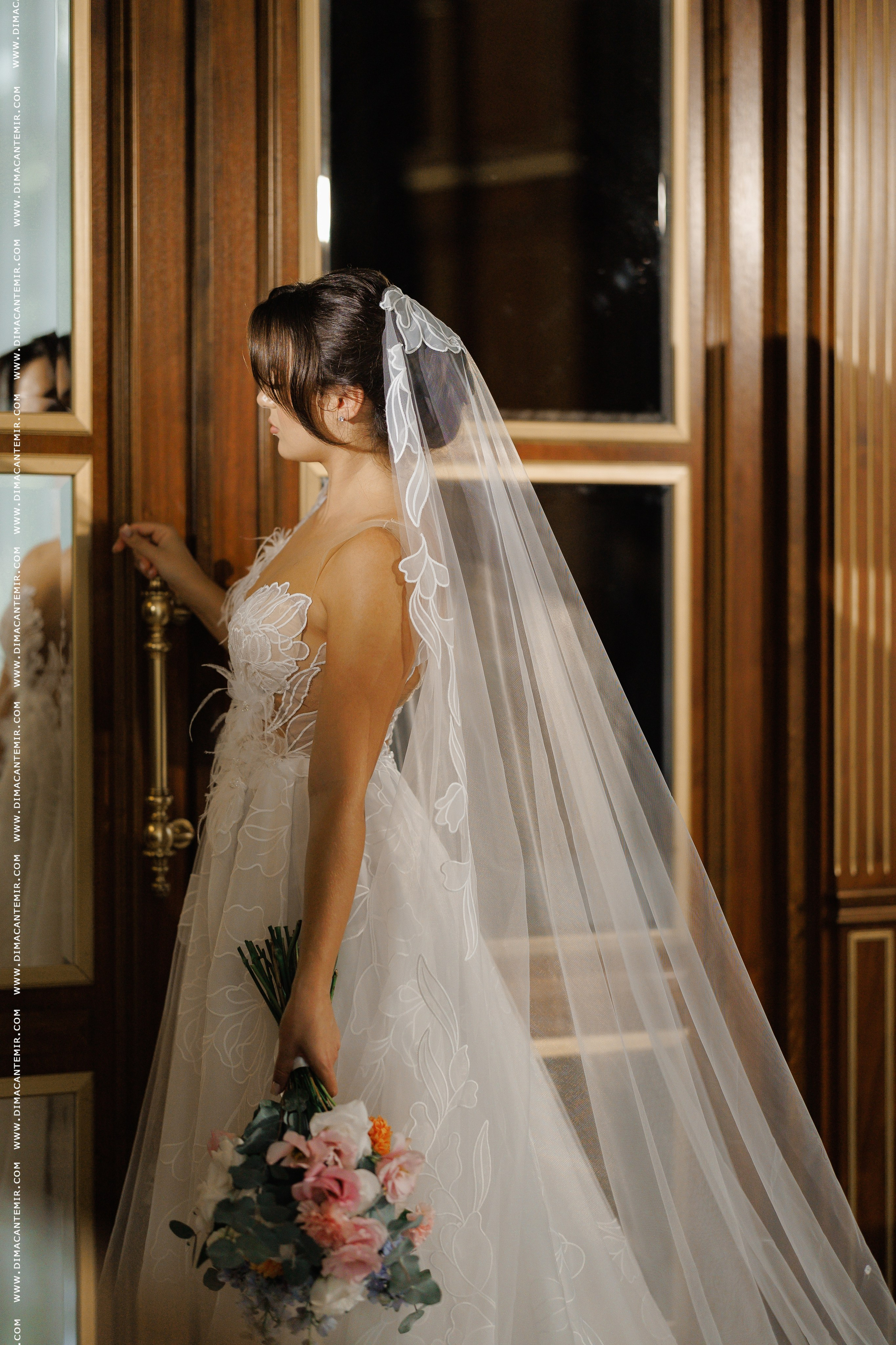 VLAD + YANA. Fotograf de nuntă în Chisinau, Moldova. Poze și Video Comerciale