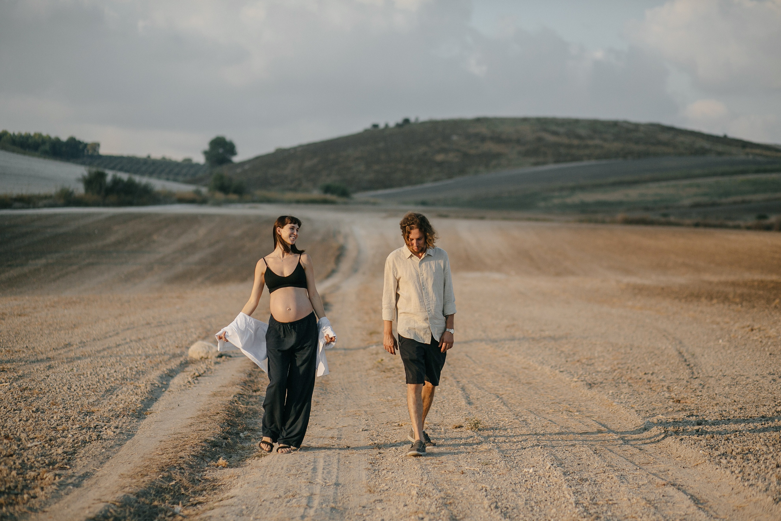Kiryat Tivon field. Family photographer in Israel