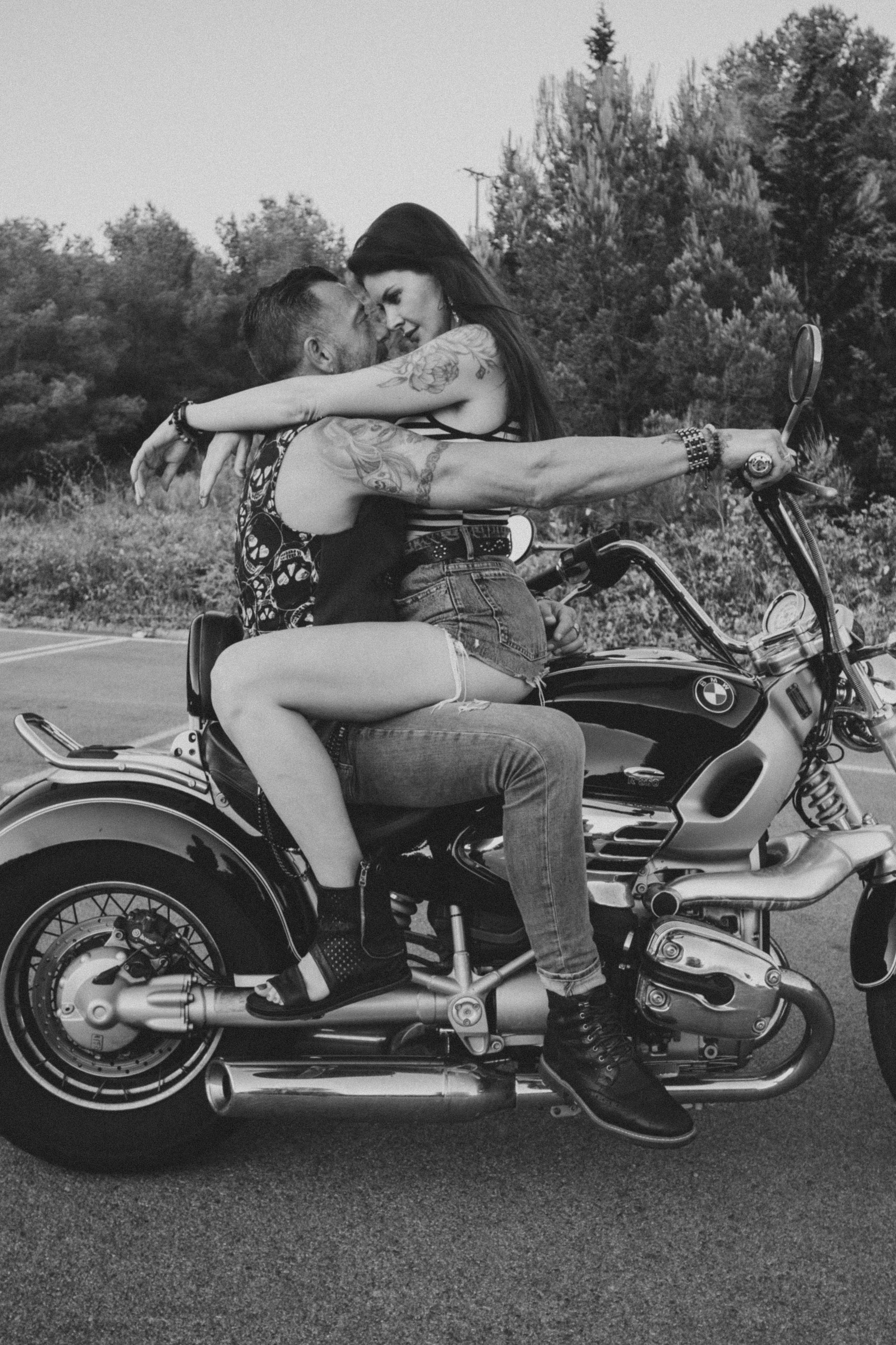 Фотосессия пары на мотоцикле. Профессиональная фотосъемка в Калафелле — Елена Медведева