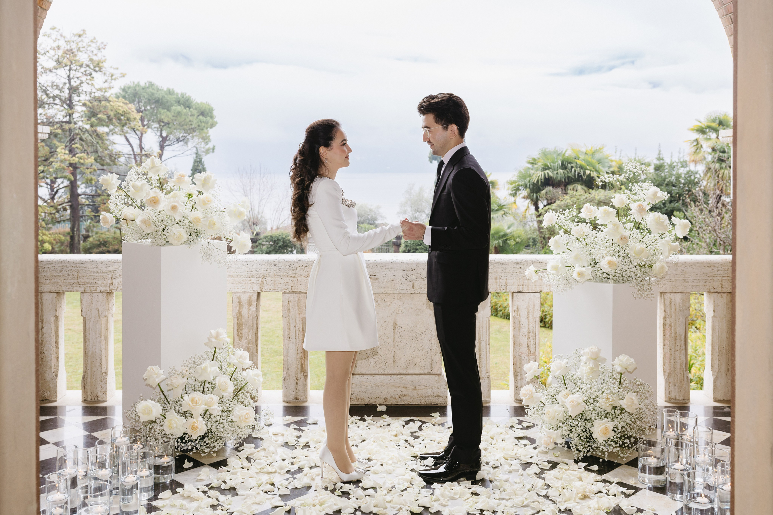 Jon & Laziza. Wedding photographer in Italy