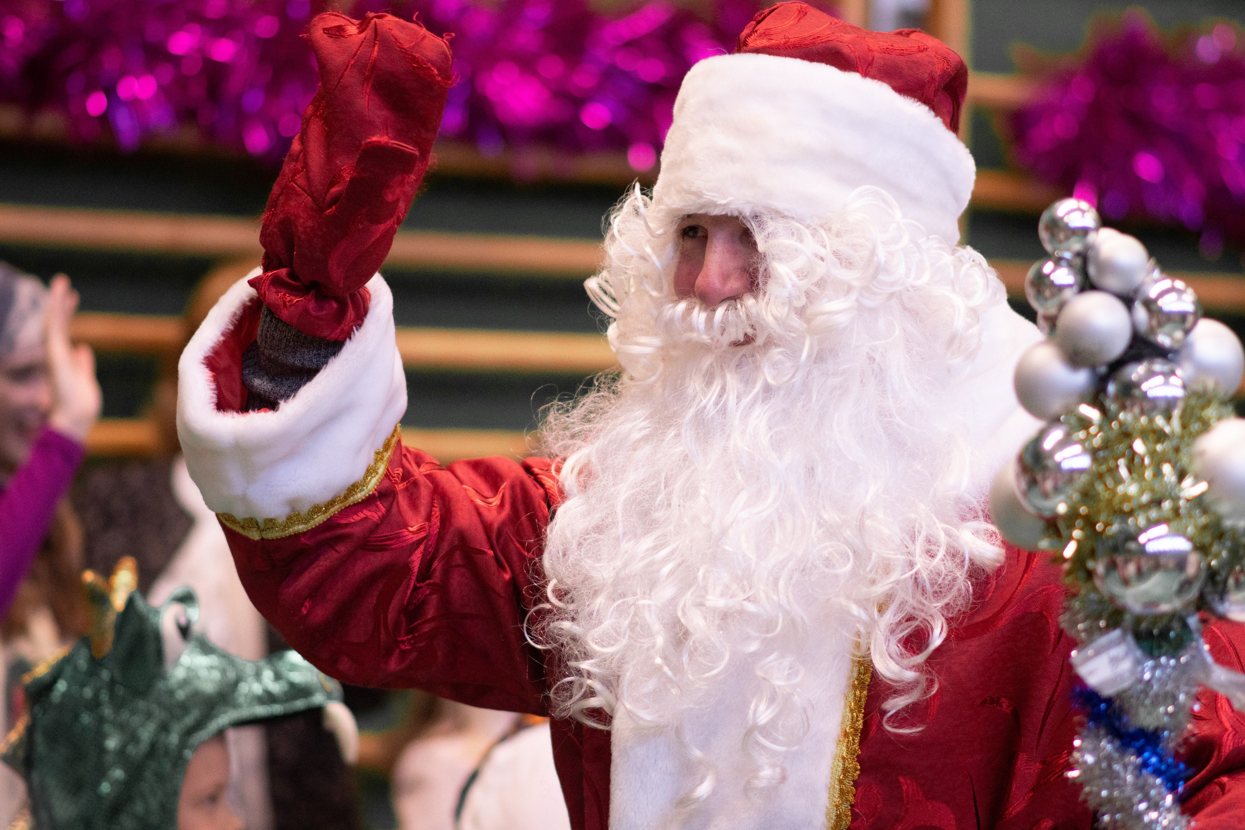 Новогодний хоровод. Семейный и детский фотограф