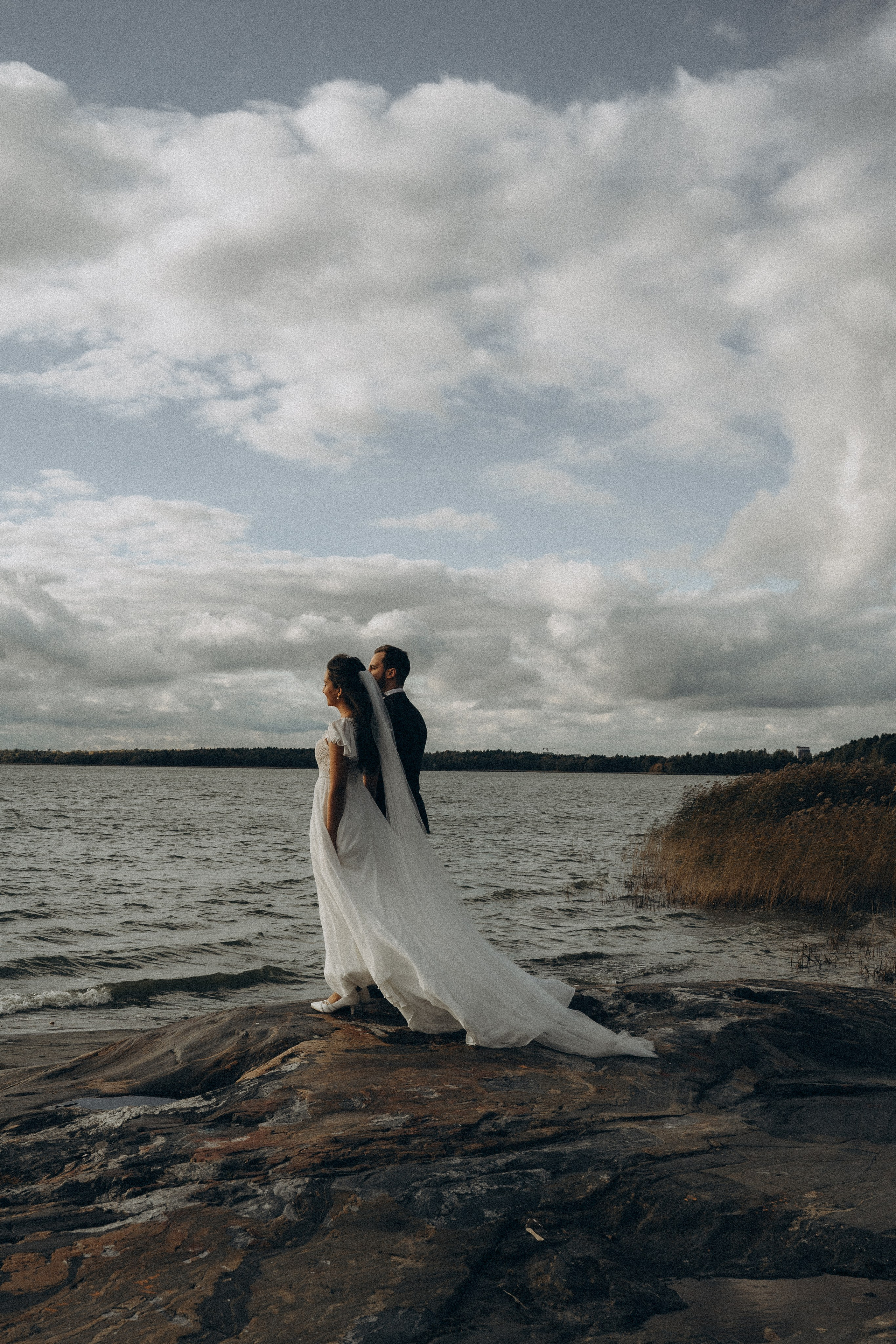W&S. Wedding and potrait photographer in Helsinki Vickan O