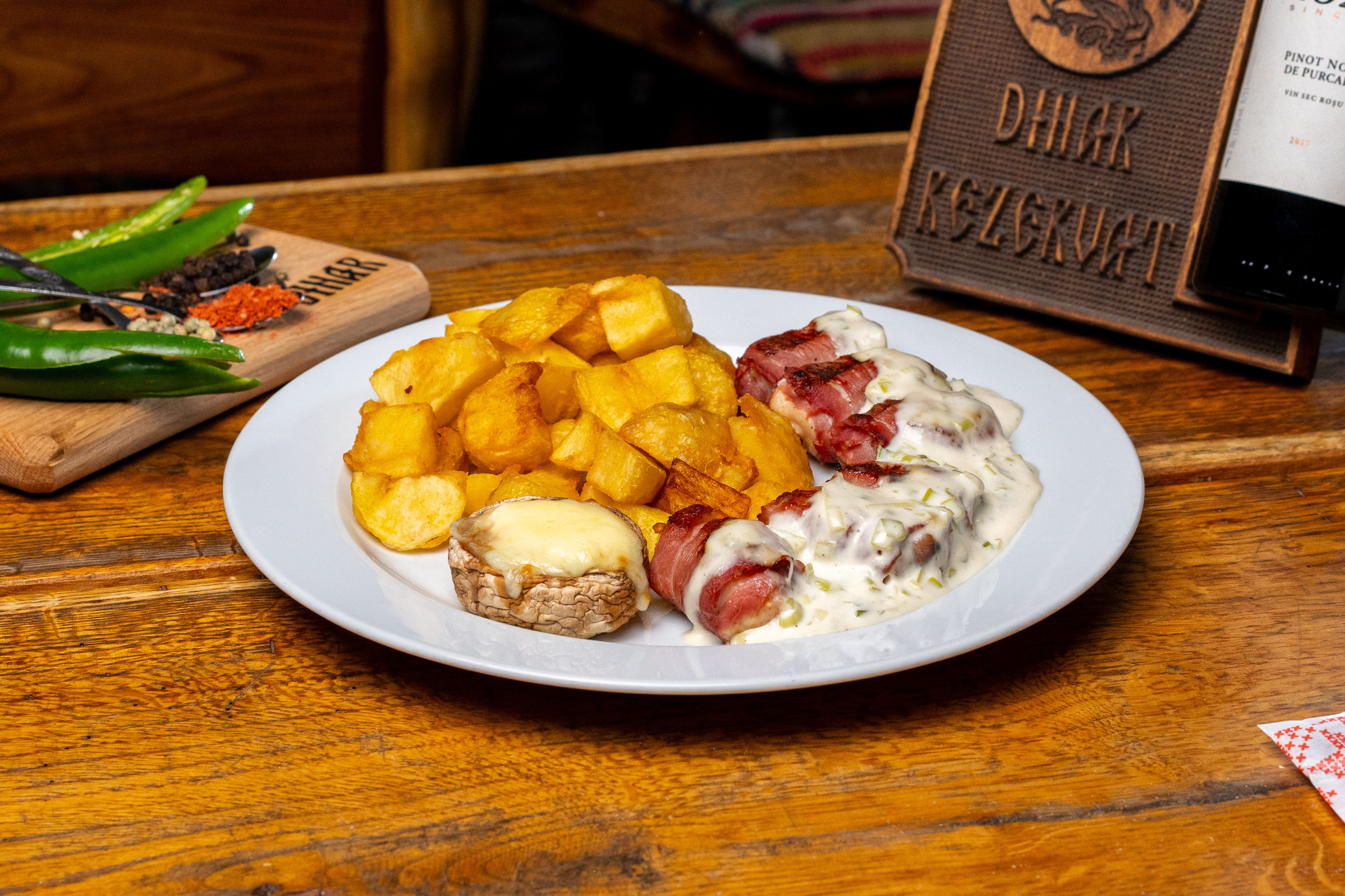 09.12 Dinar. Cozac Cristian Photographer
