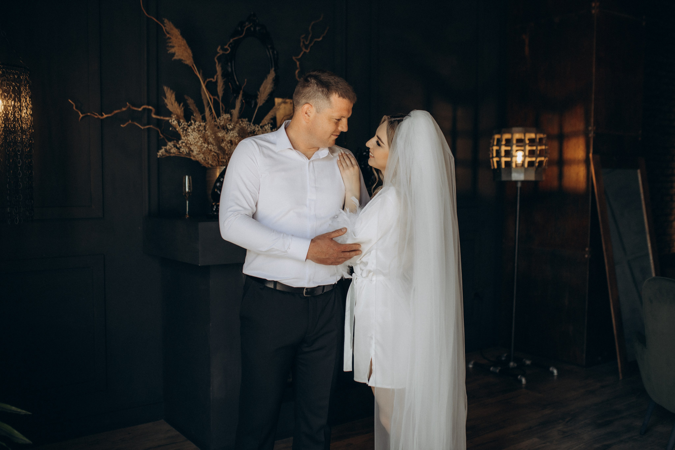 Nikolly & Constantin. Home