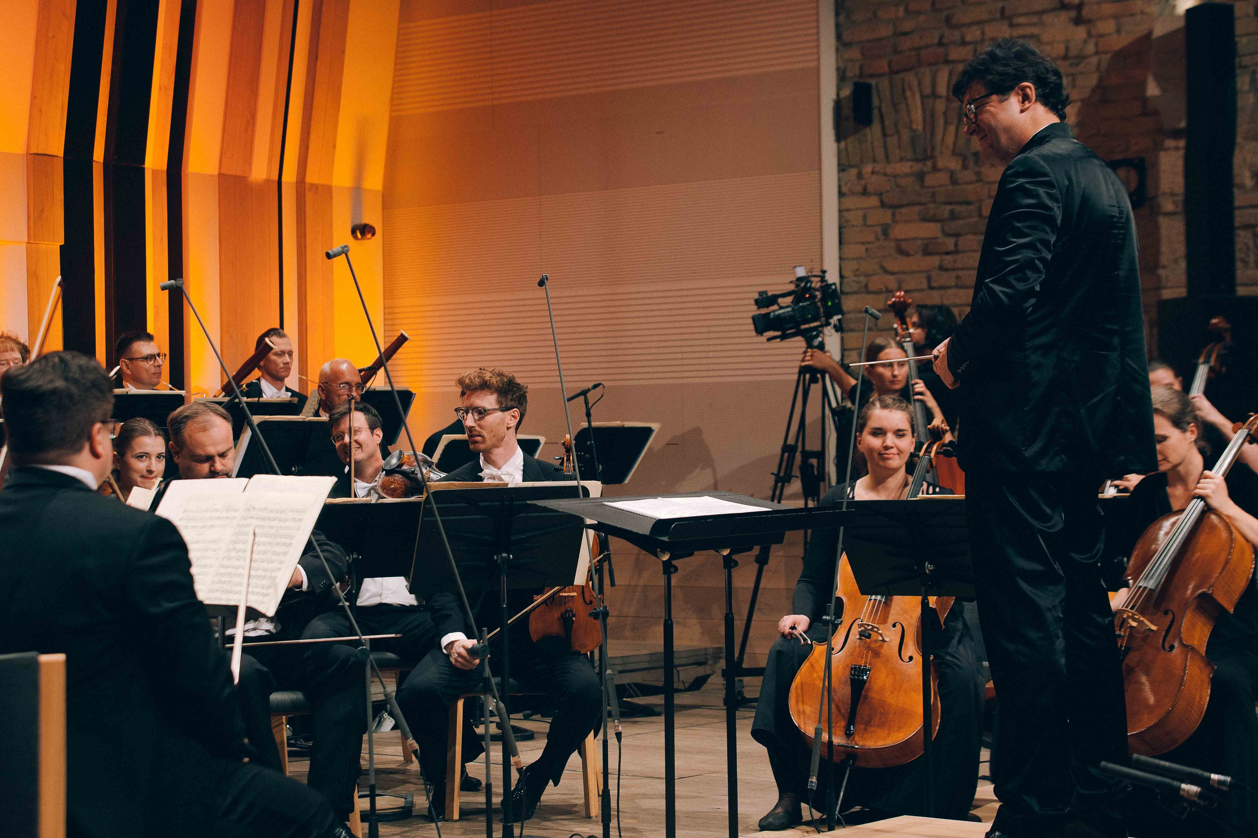 BUDAPEST MUSIC CENTER. Wedding&Event photographer Ismail Rzayev in Baku