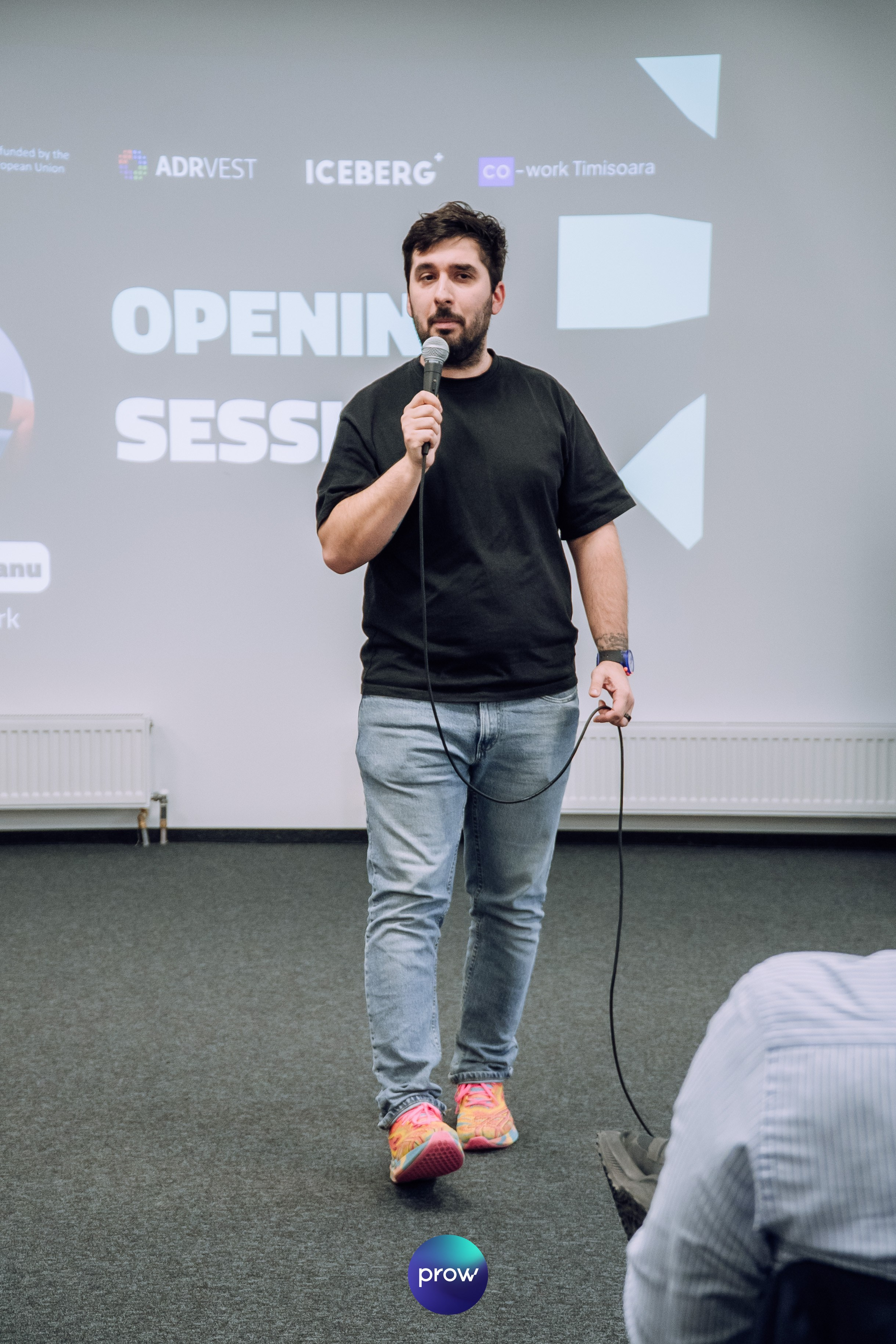 InVest DemoDay @ Cowork. Cozac Cristian Photographer