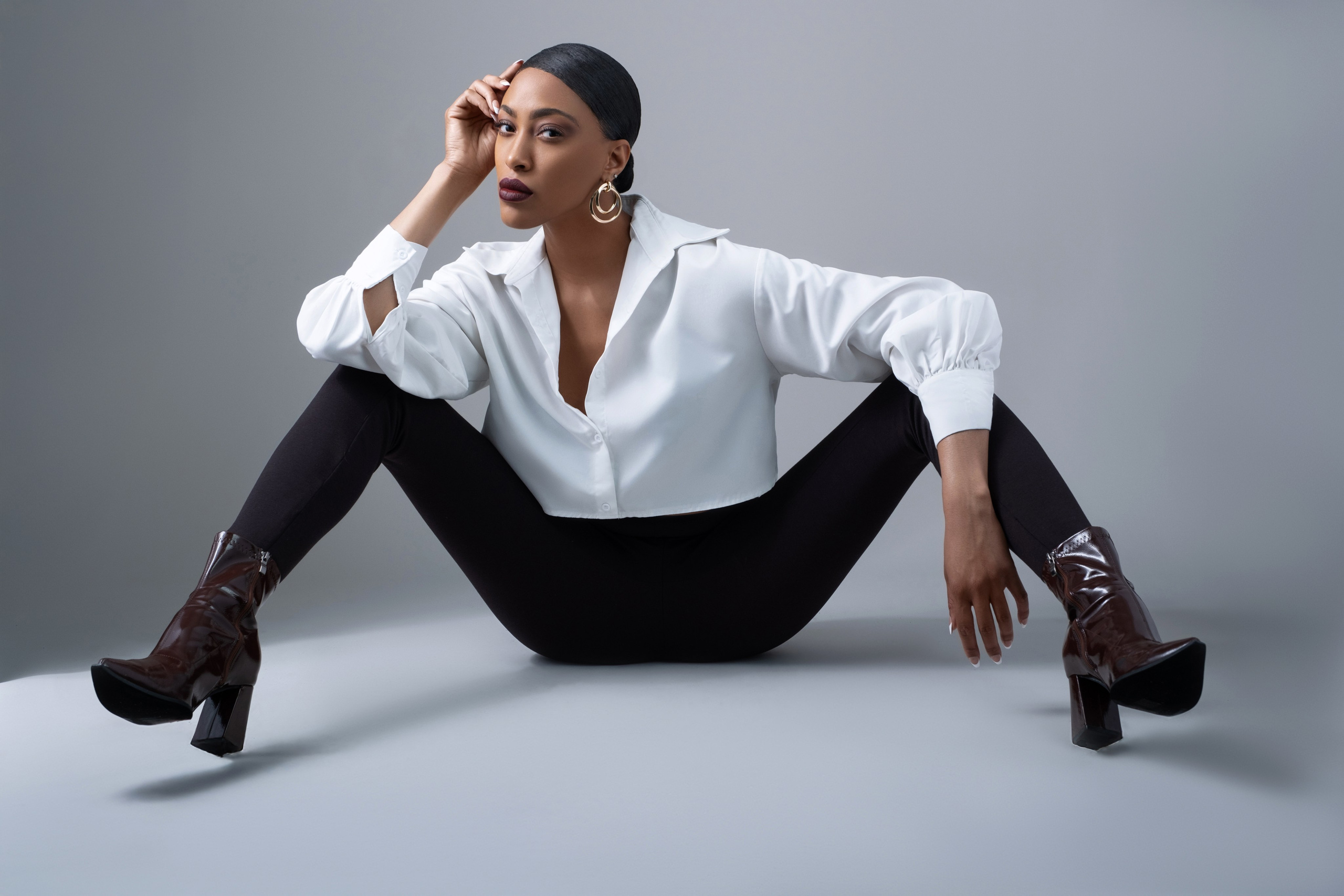 LYRICA. Professional high end photo retoucher Olha Kompaniiets