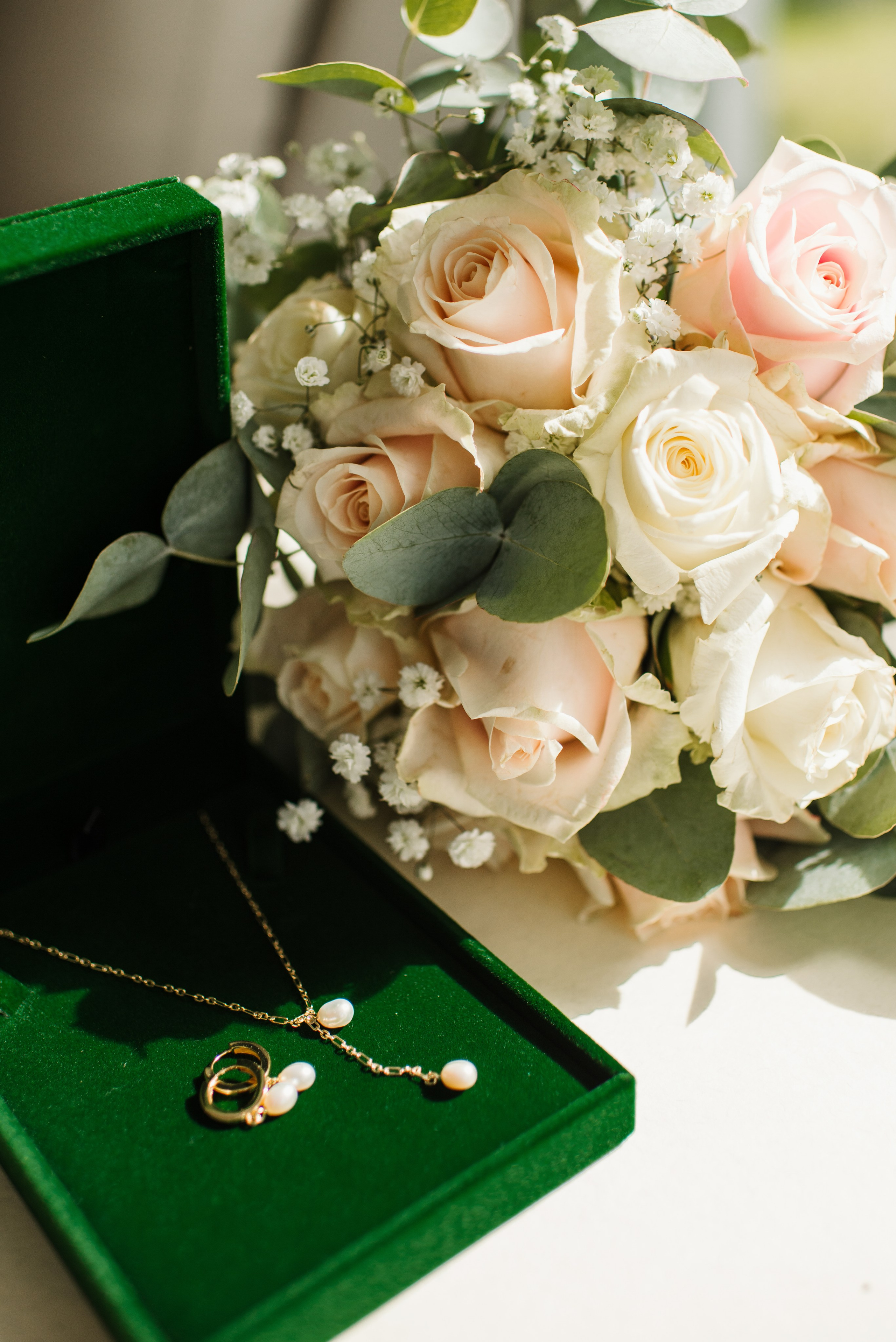 Iris and Helgi. Michalina Dzianach Wedding Photographer Iceland