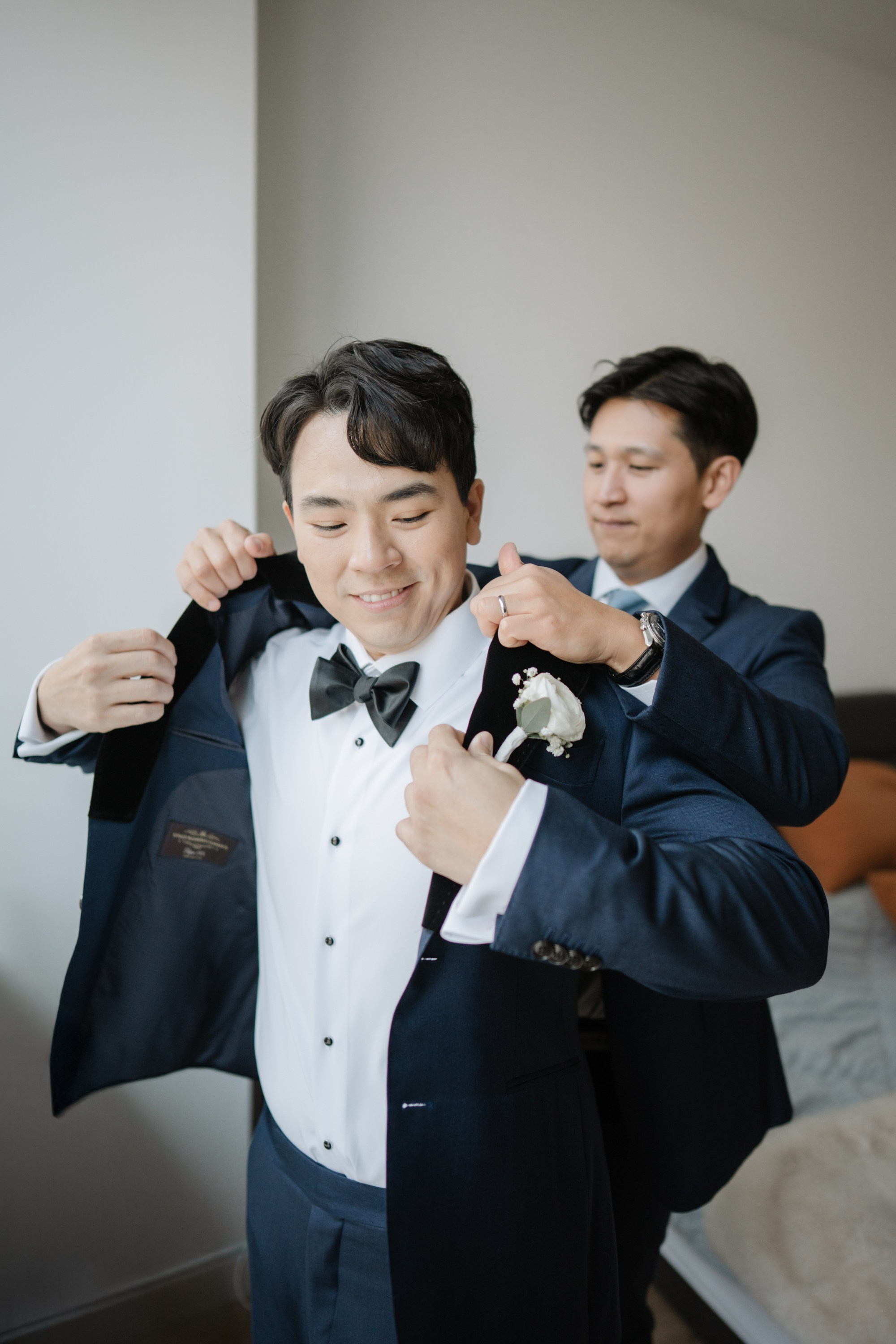 Asian-style wedding. Portrait and wedding photographer in New York