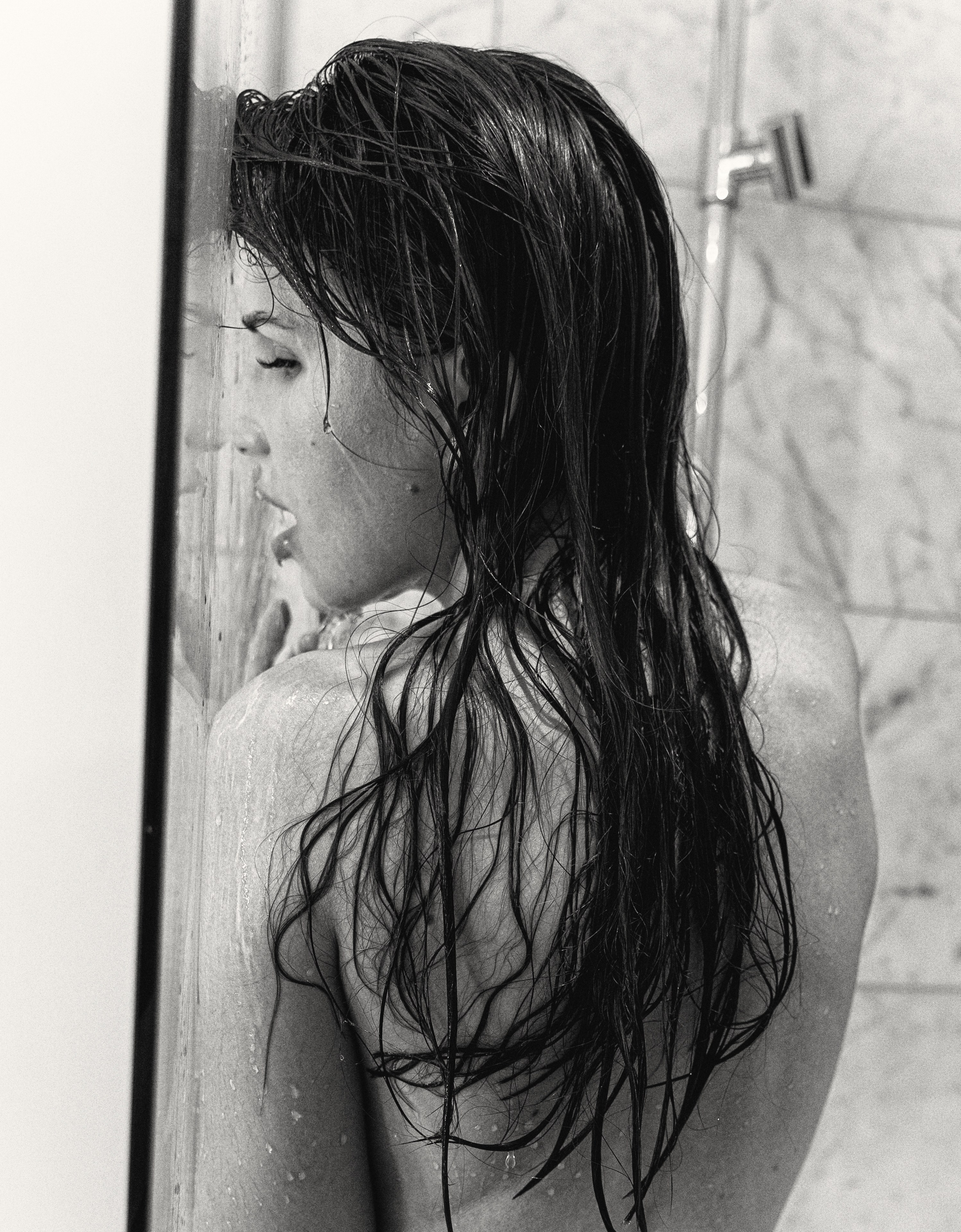 Women photography by Mischa Blank. Portrait photographer in Germany and all over Europe Mischa Blank