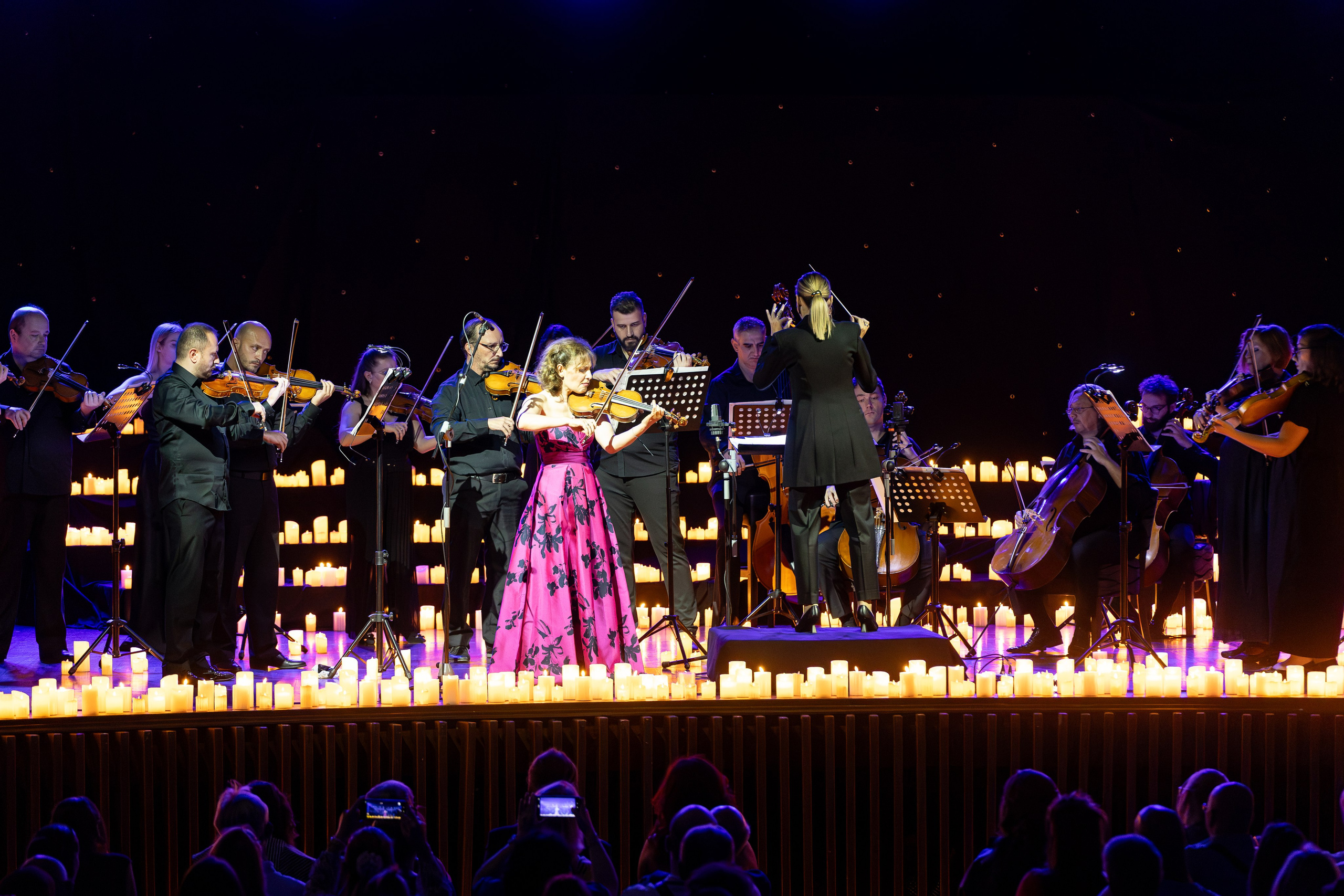 Violinistica Irina Mureșanu tokom nastupa na Candlelight koncertu u Sarajevu